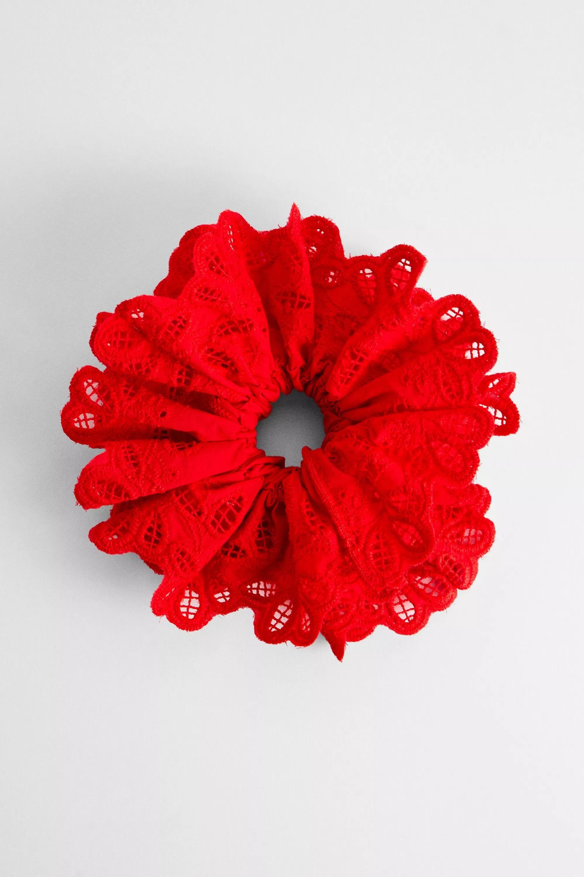 Red Uo Delicate Lace Scrunchie, RED, large image number 1
