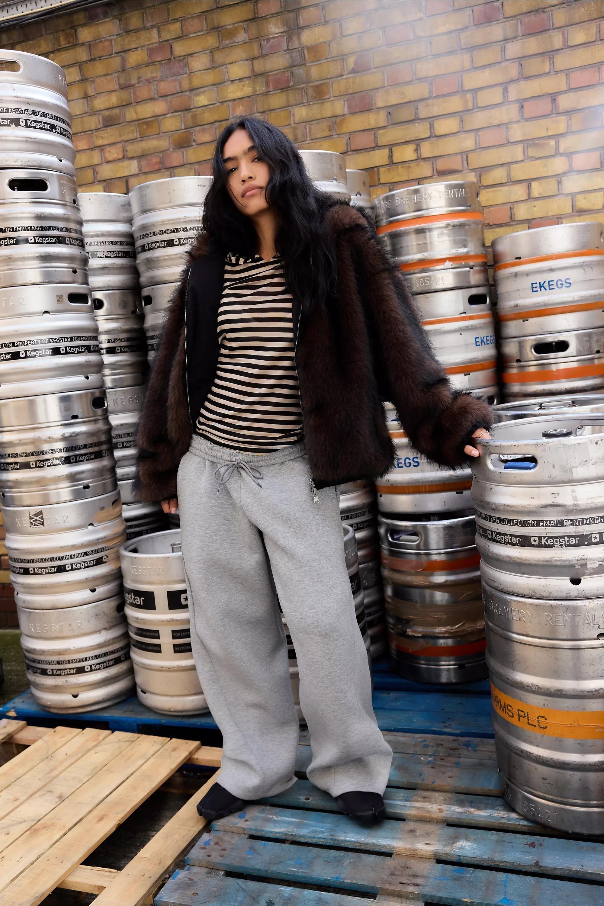 Brown Bdg Reversible Faux Fur Bomber Jacket, BRN, large image number 4