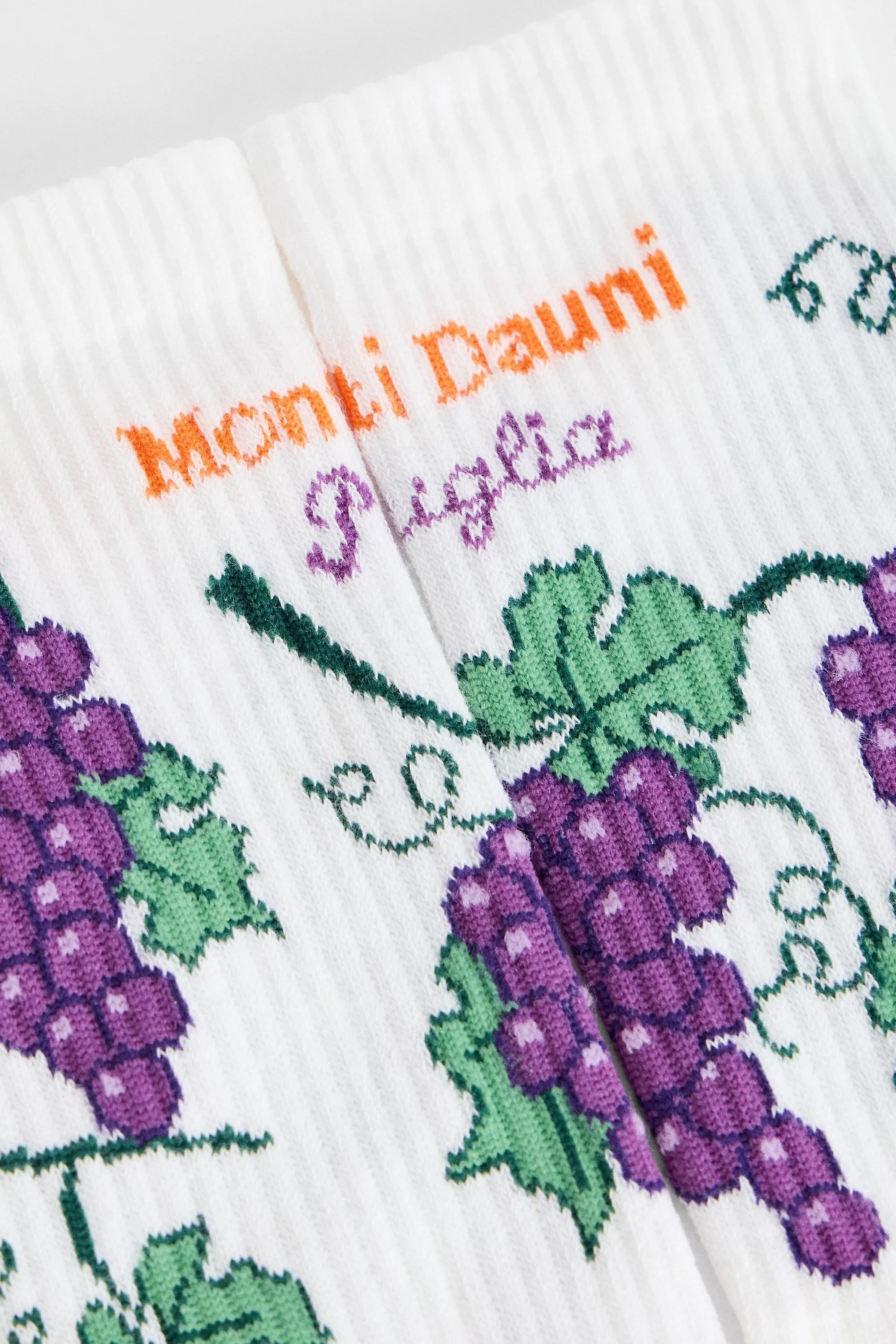 White Uo Grapes Socks, WHT, large image number 1