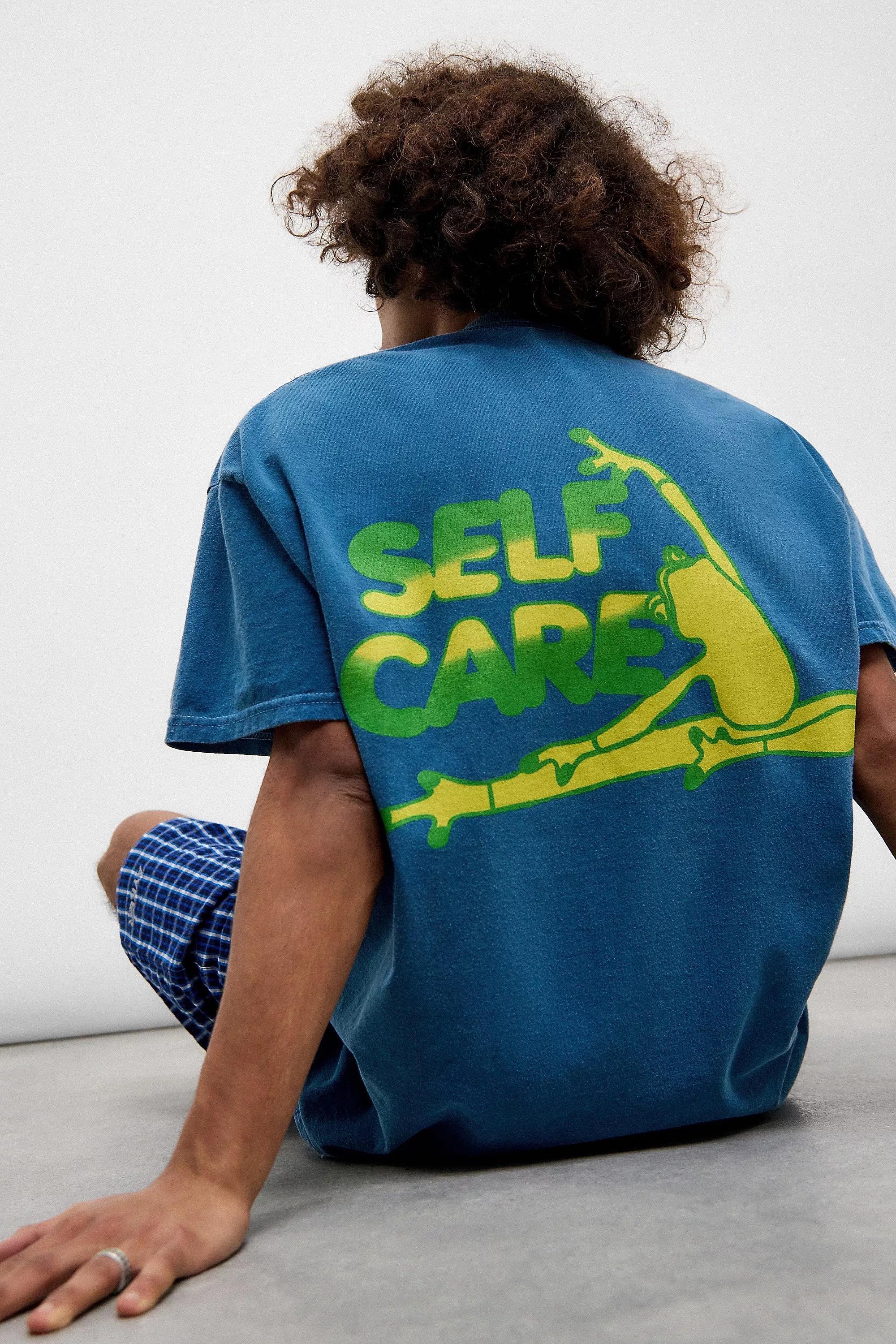 Blue Uo Blue Self Care Frog T-Shirt, , large image number 0
