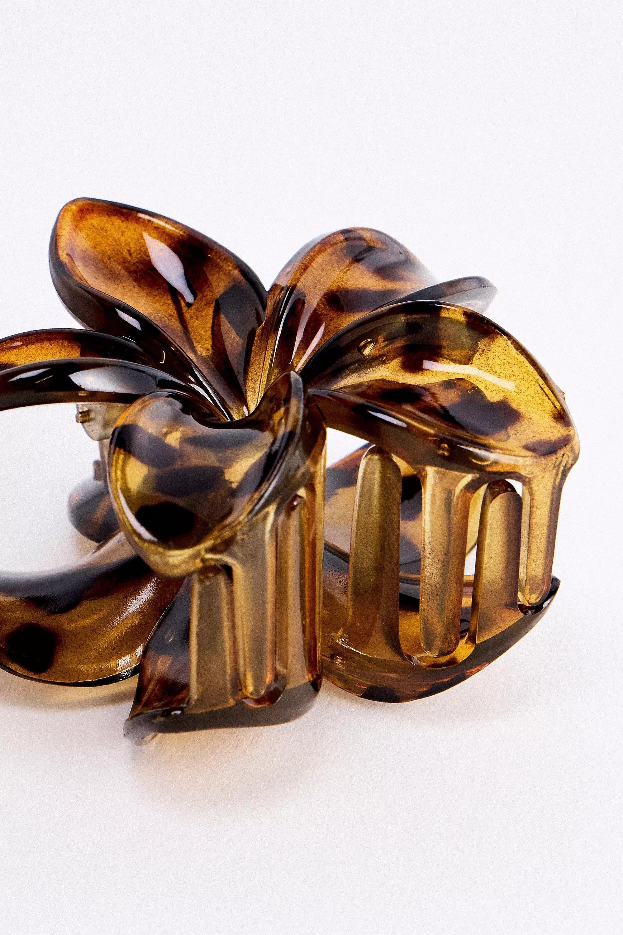 Brown Tortoiseshell Tropical Flower Claw Clip, BRN, large image number 1