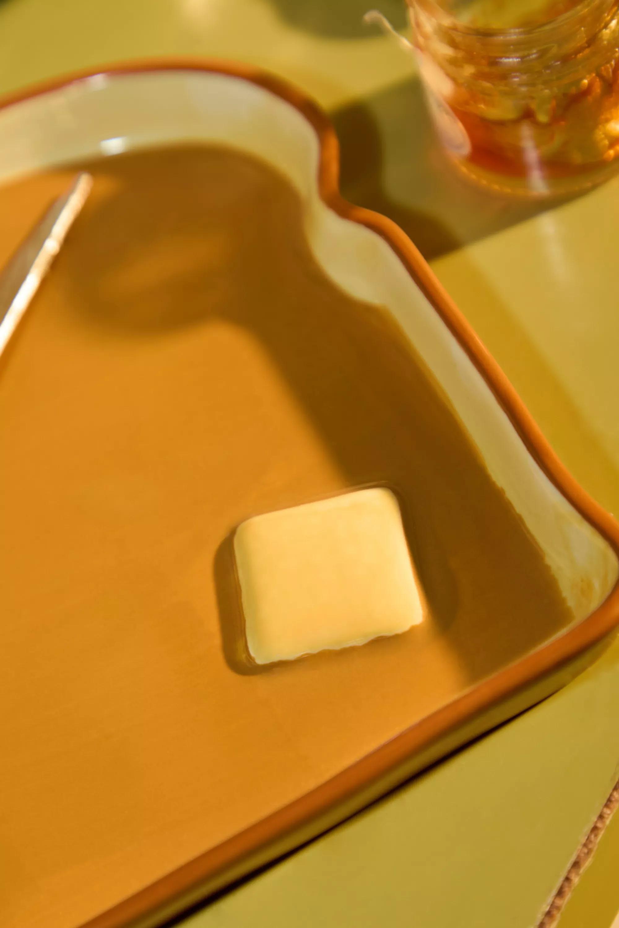 Brown Buttered Toast Plate, ASSORT, large image number 1