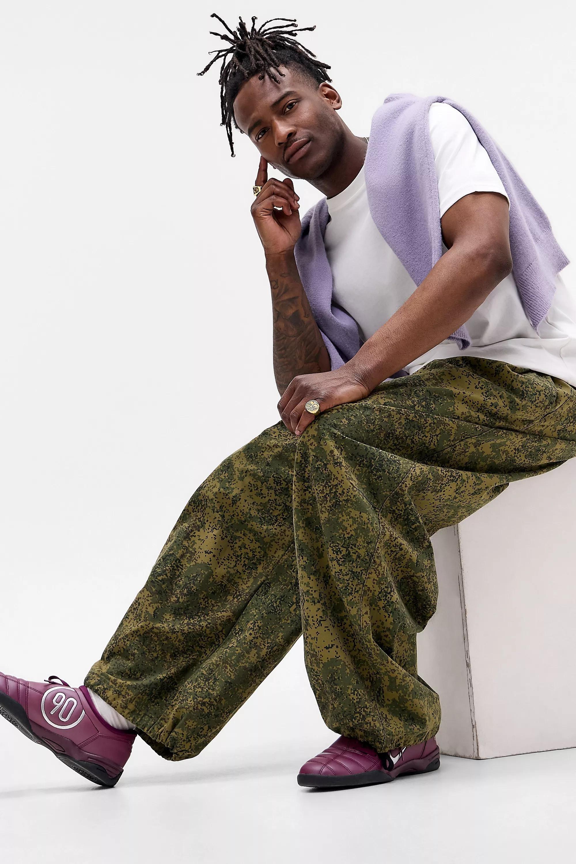 Ayker Camo Baggy Trousers, , large image number 2