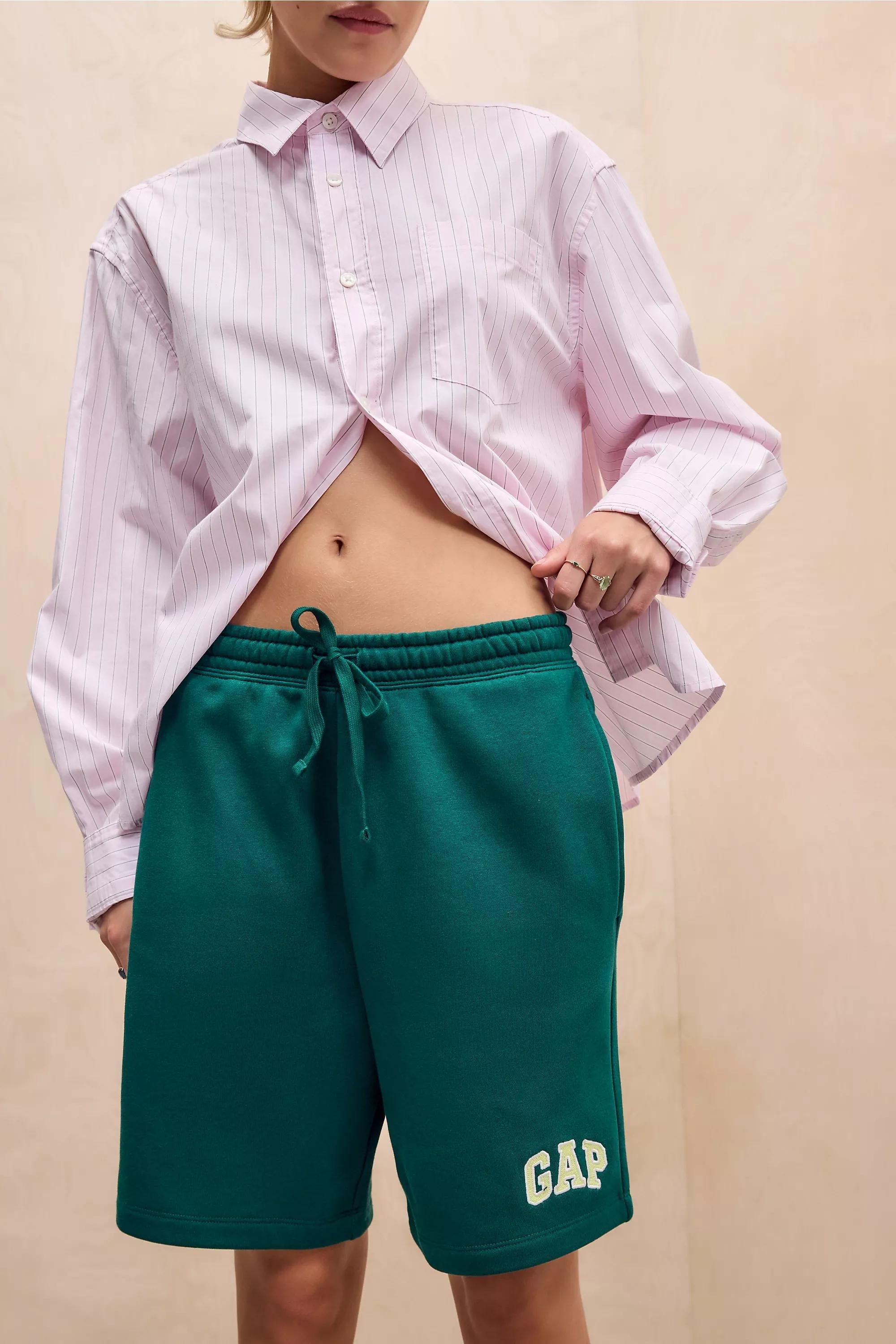 Green Gap Heritage Logo Shorts, , large image number 2