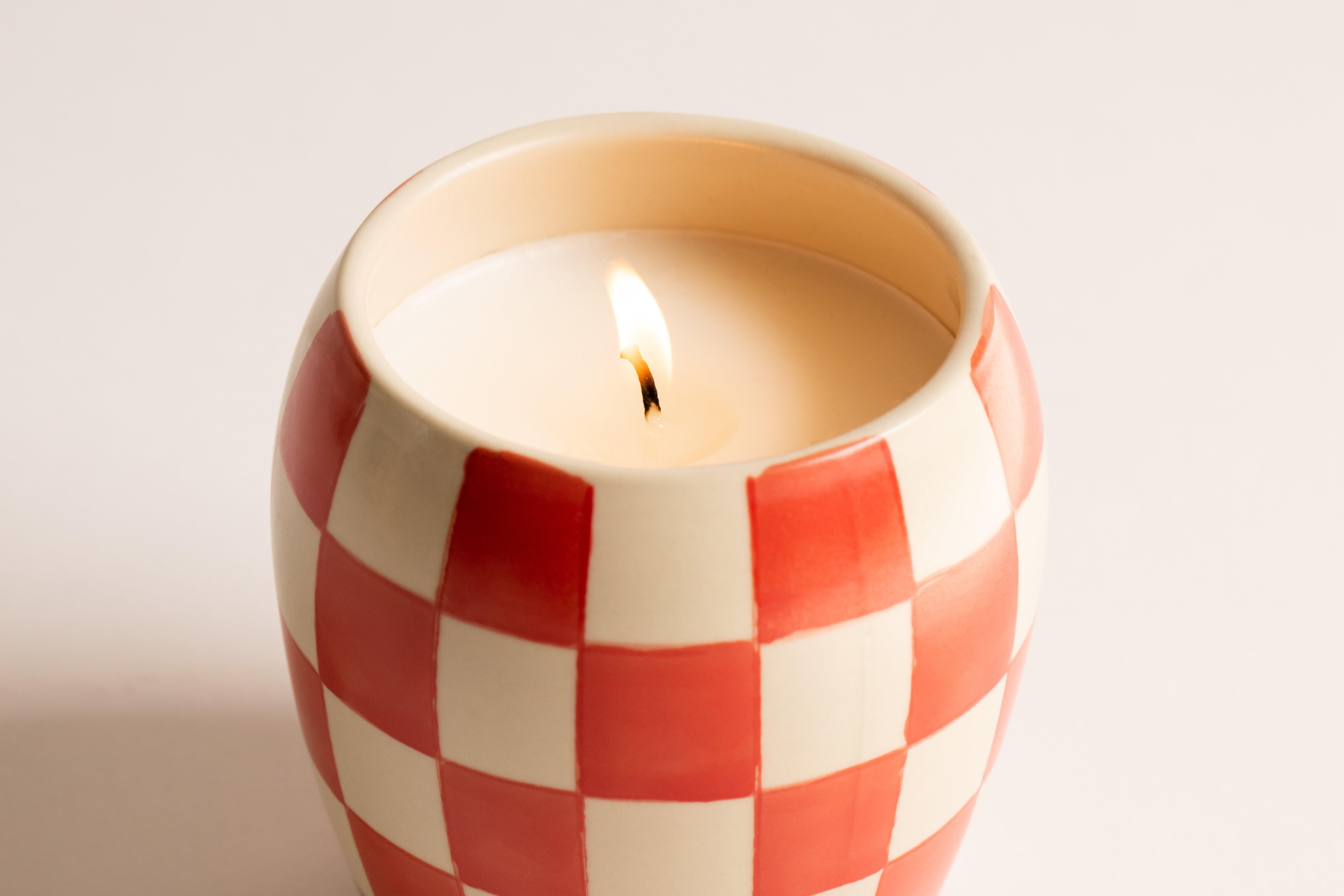 Checkmate 311g Red Checkered Porcelain Vessel With Dustcover - Rose + Santal ,Multicolour, A322_04EU, medium