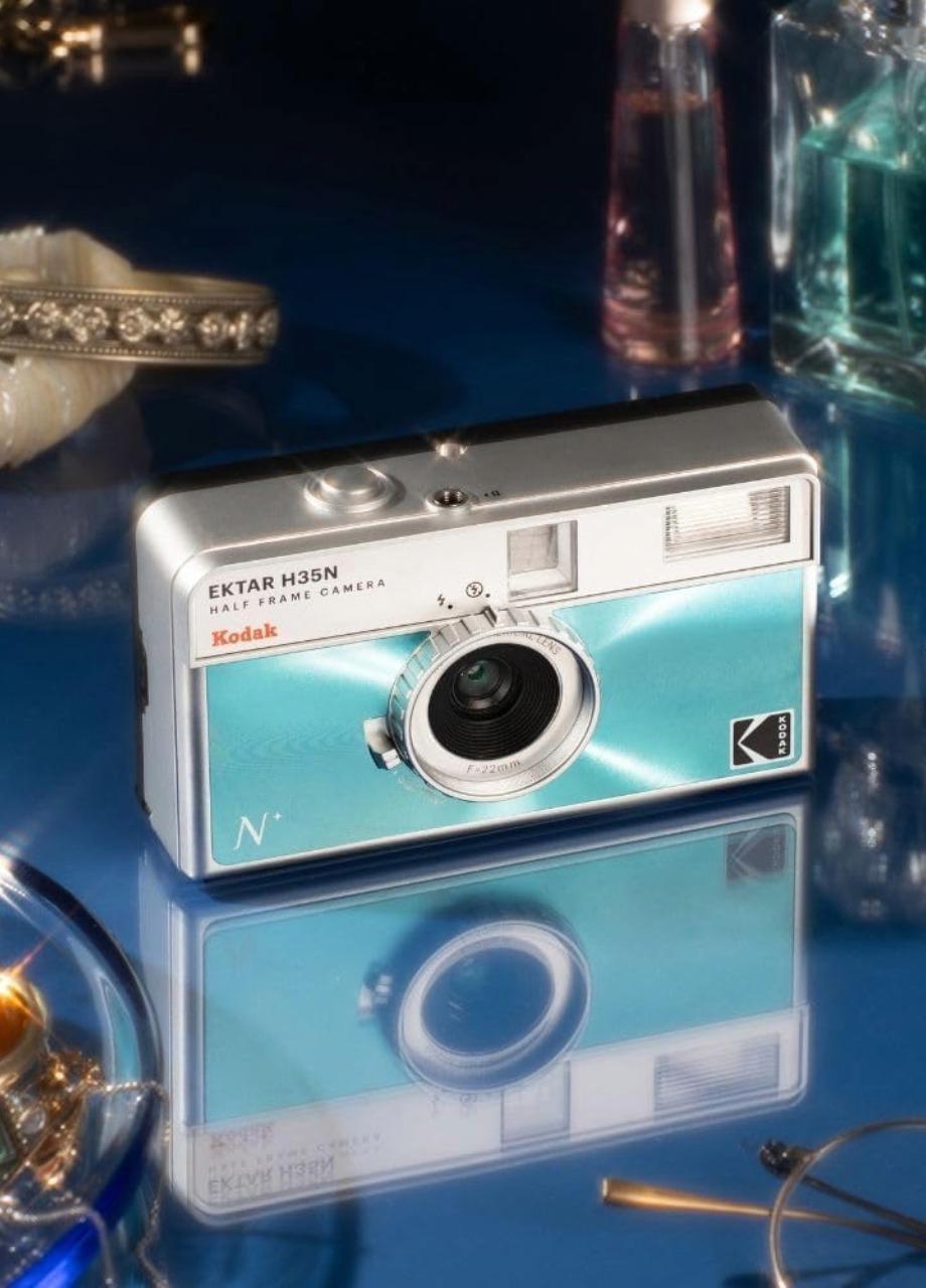 Kodak Ektar H35N Half Frame Film Camera, Blue, A309_000, large image number 6