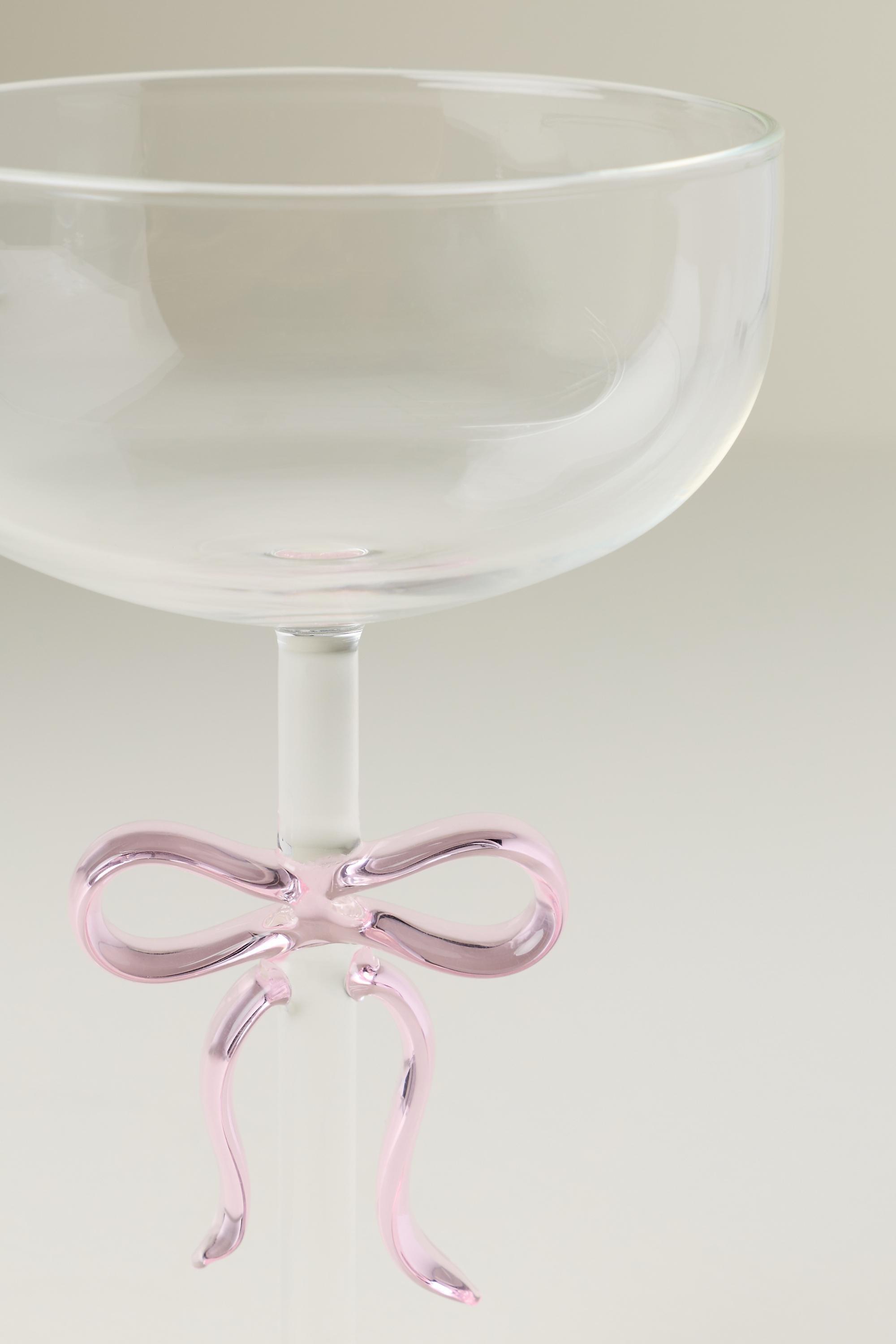 Benedita Bow Coupe Glass, Pink, A501_0066, large image number 2