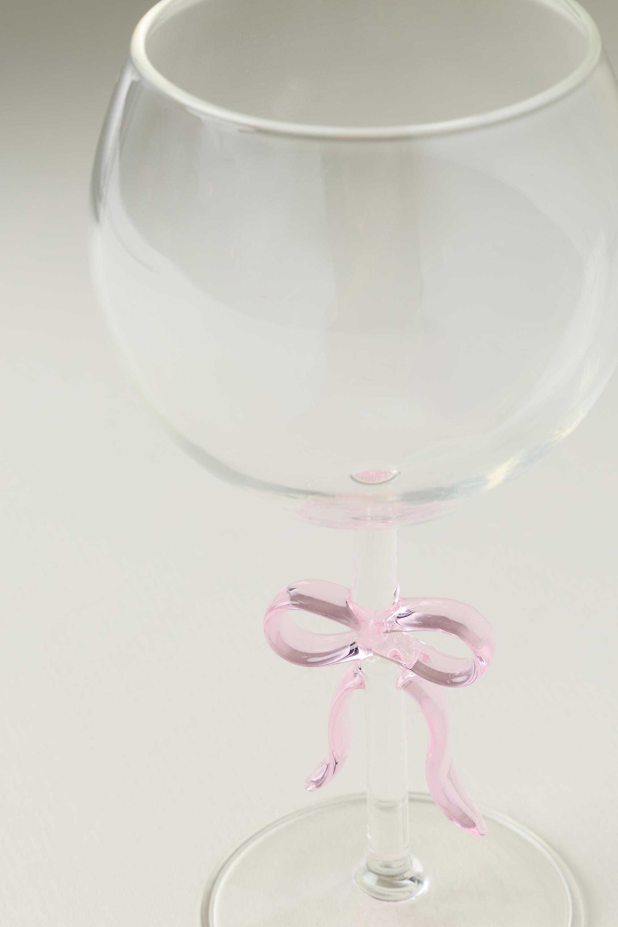 Benedita Wine Glass, Pink, A501_0066, large image number 3