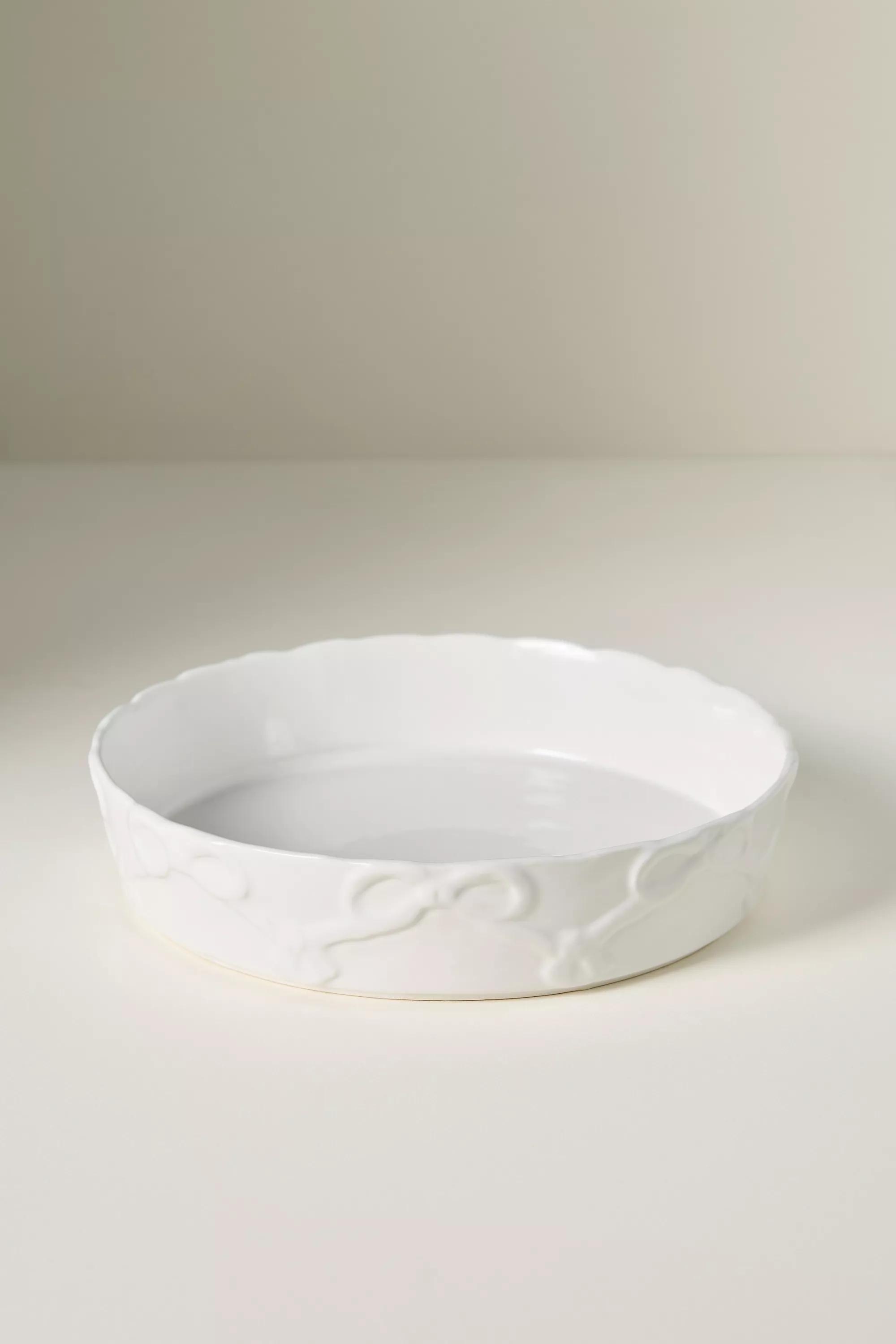 Benedita Bow Stoneware Pie Dish, White, A501_0010, medium
