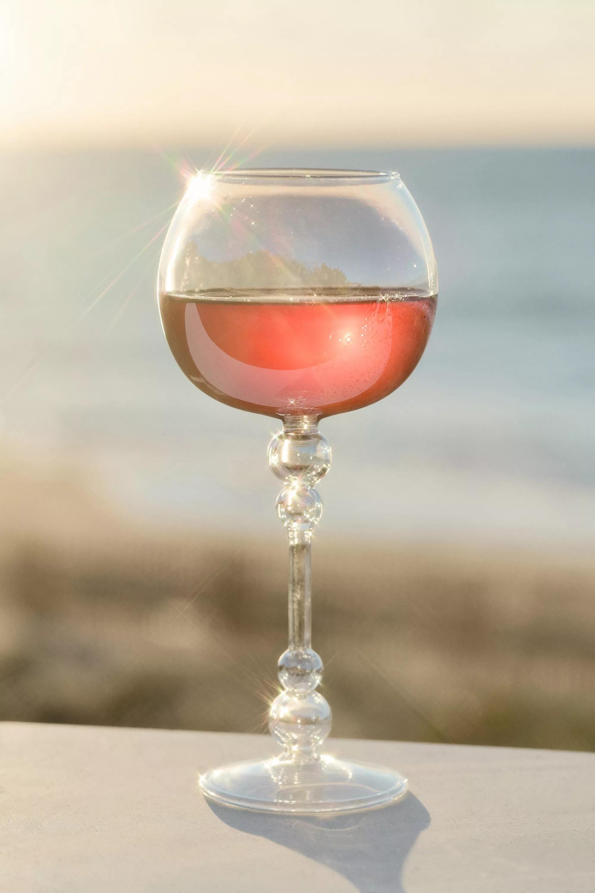 Perla Lustre Wine Glass, Transparent, A501_0017, large image number 0