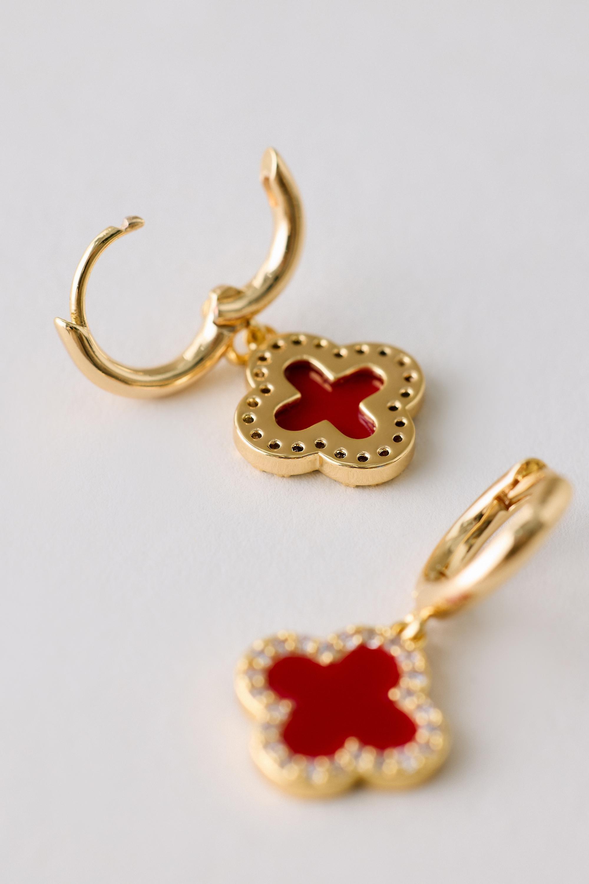 Gold-Plated Clover Huggie Hoop Earrings, Red, Red, large image number 2
