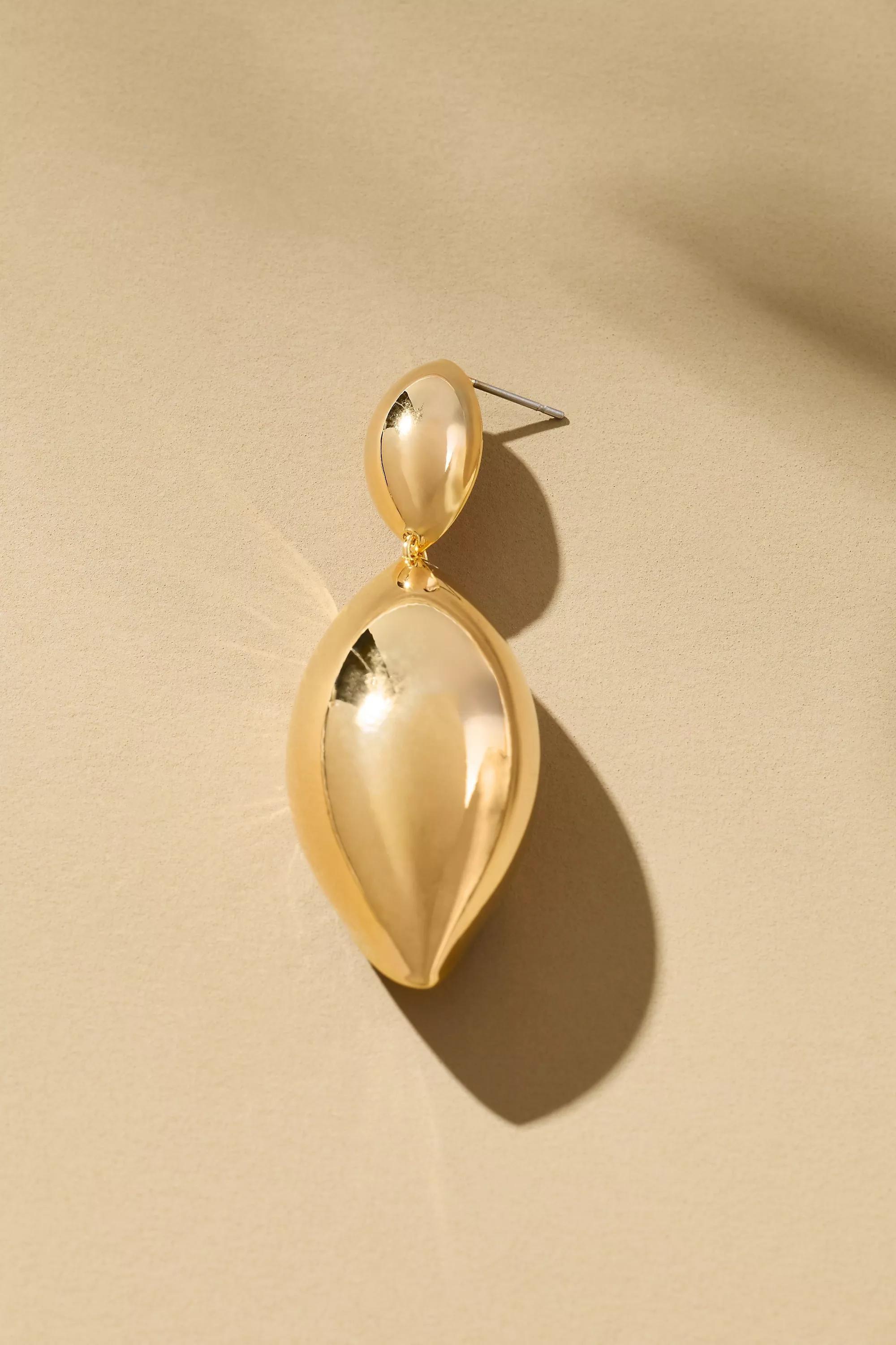 Twisted Teardrop Earrings, Gold, A501_0070, large image number 1