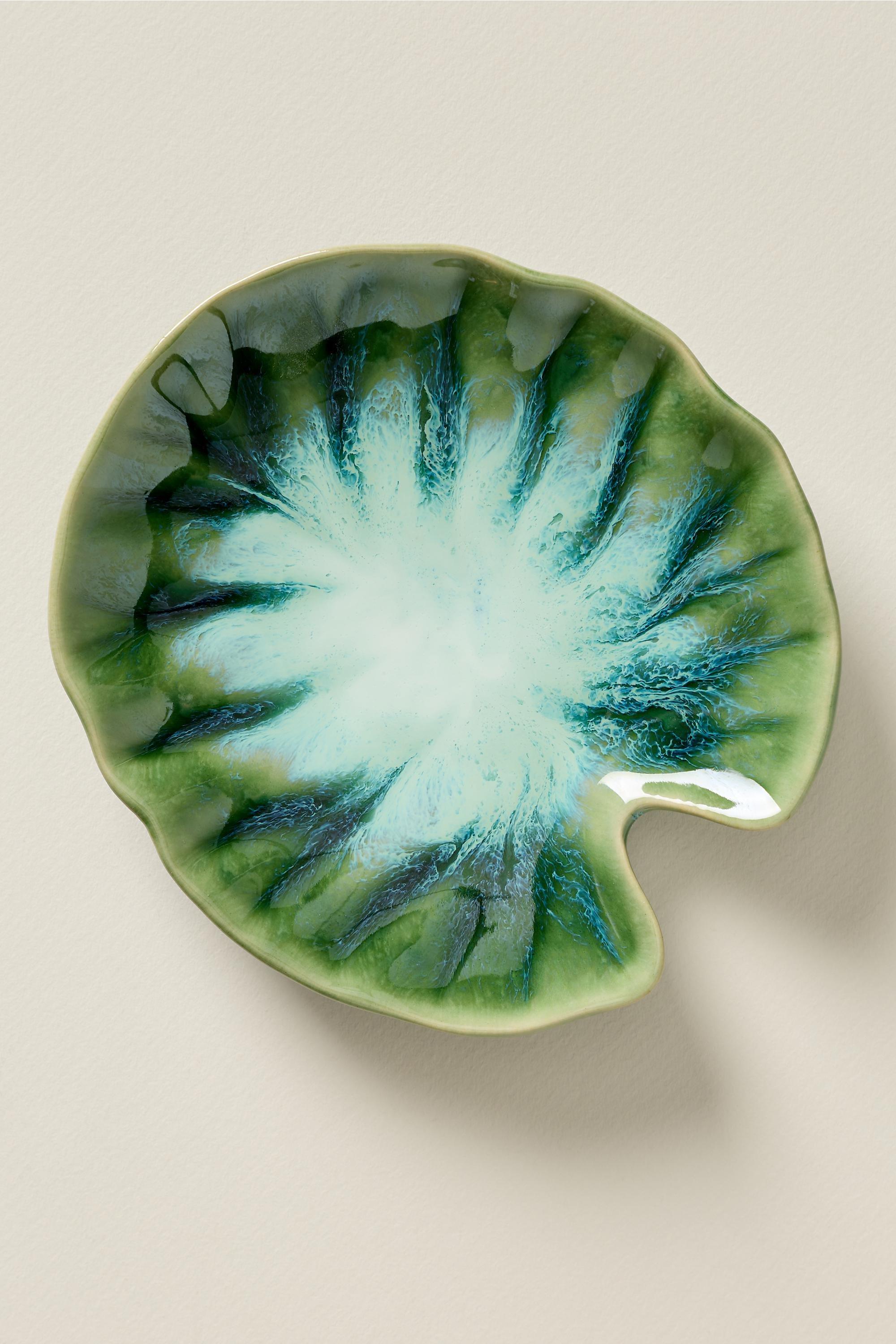 Lilypad Portuguese Stoneware Canape Plate, Green, A501_0030, large image number 1