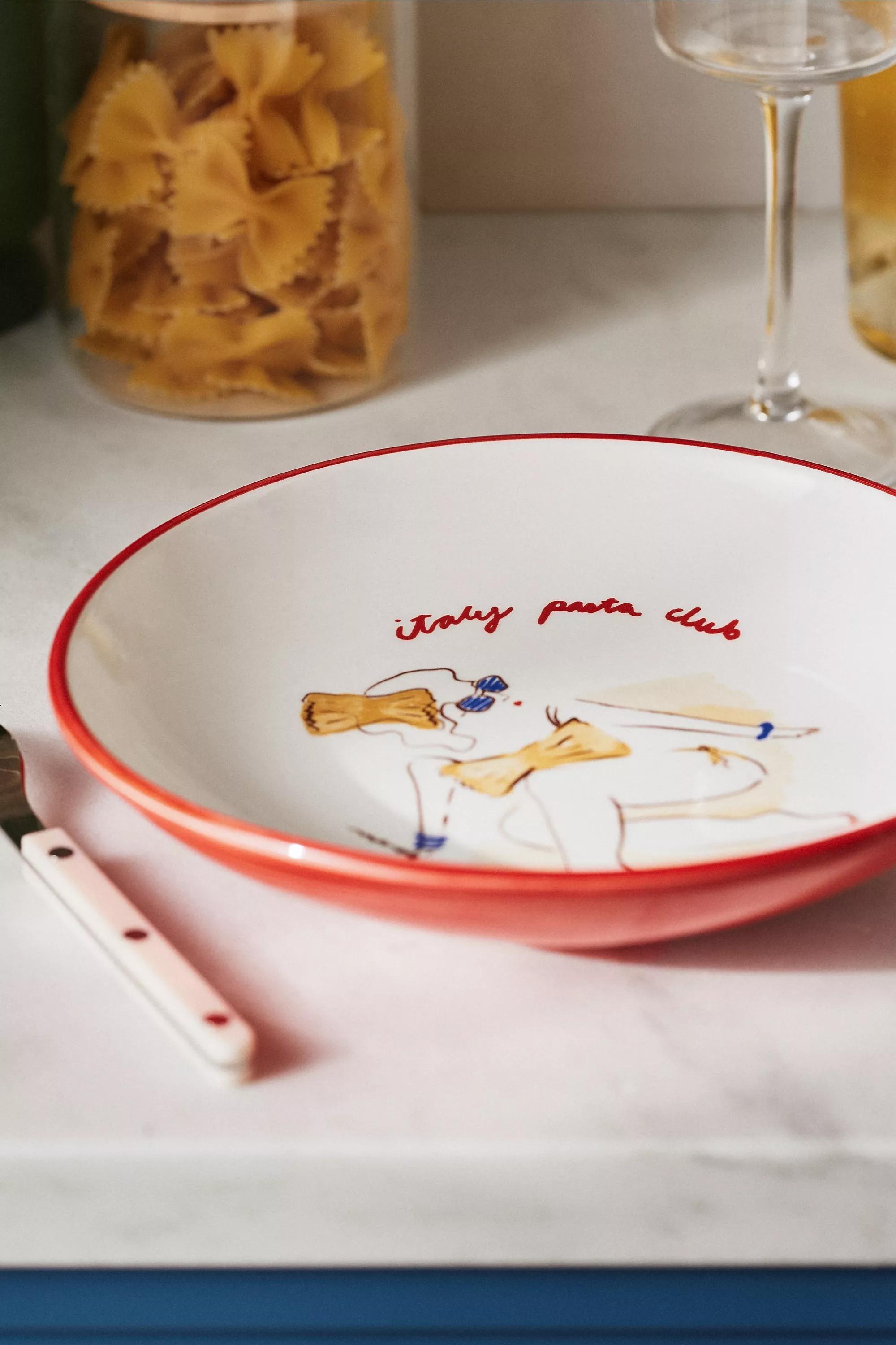 Das Rotes Rabbit Italian Earthenware Pasta Bowl, Red, A501_0060, medium