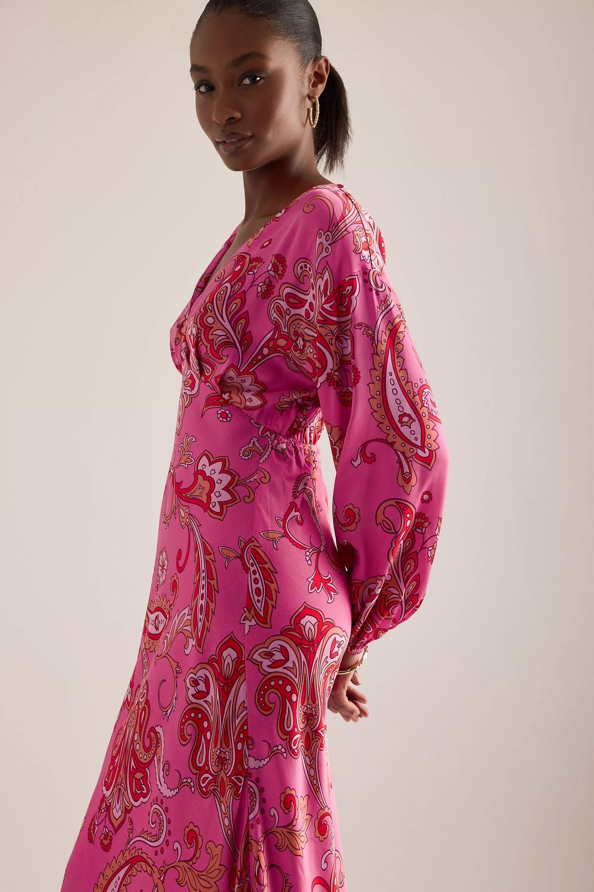 Never Fully Dressed V-Neck Paisley-Print Midi Dress, Pink, A501_0266, large image number 3