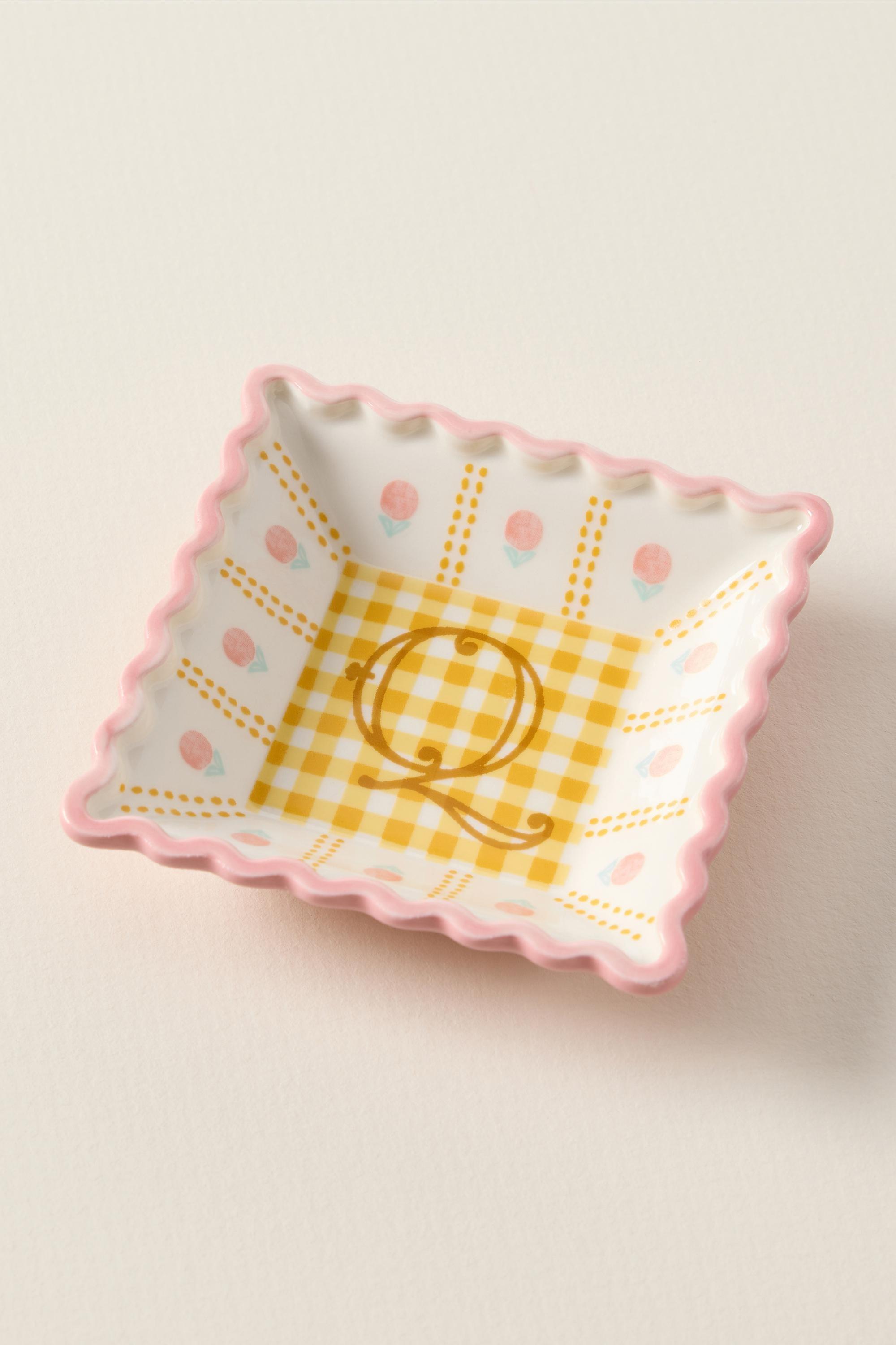 Q Georgia Monogram Stoneware Trinket Dish, A501_0917, medium