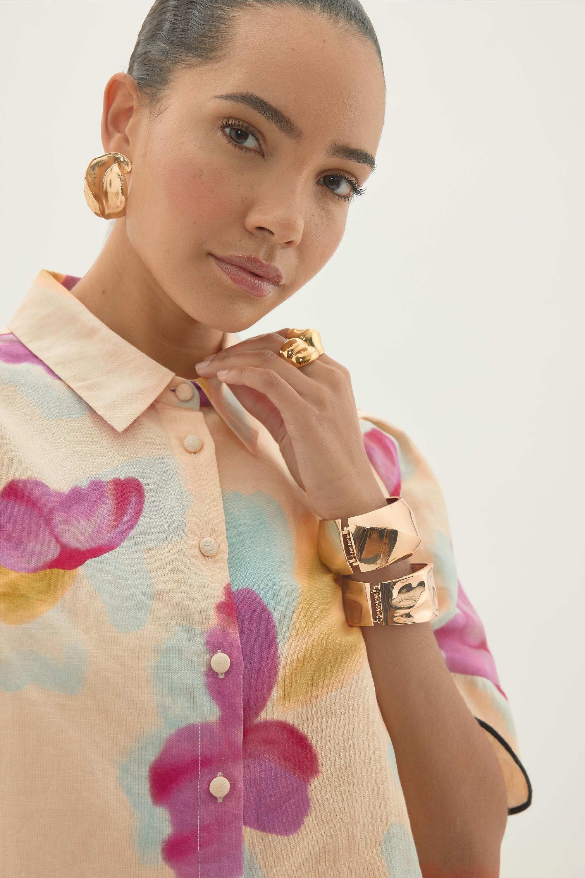 By Anthropologie Cotton-Linen Floral Scallop Shirt, Multicolour, A501_0000, large image number 5