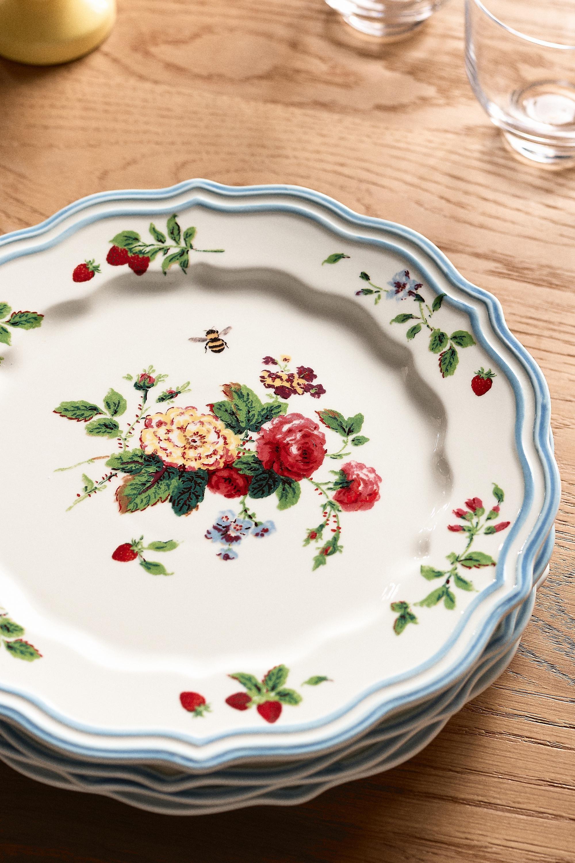 Camilla Dinner Plate, White, A501_0522, large image number 3