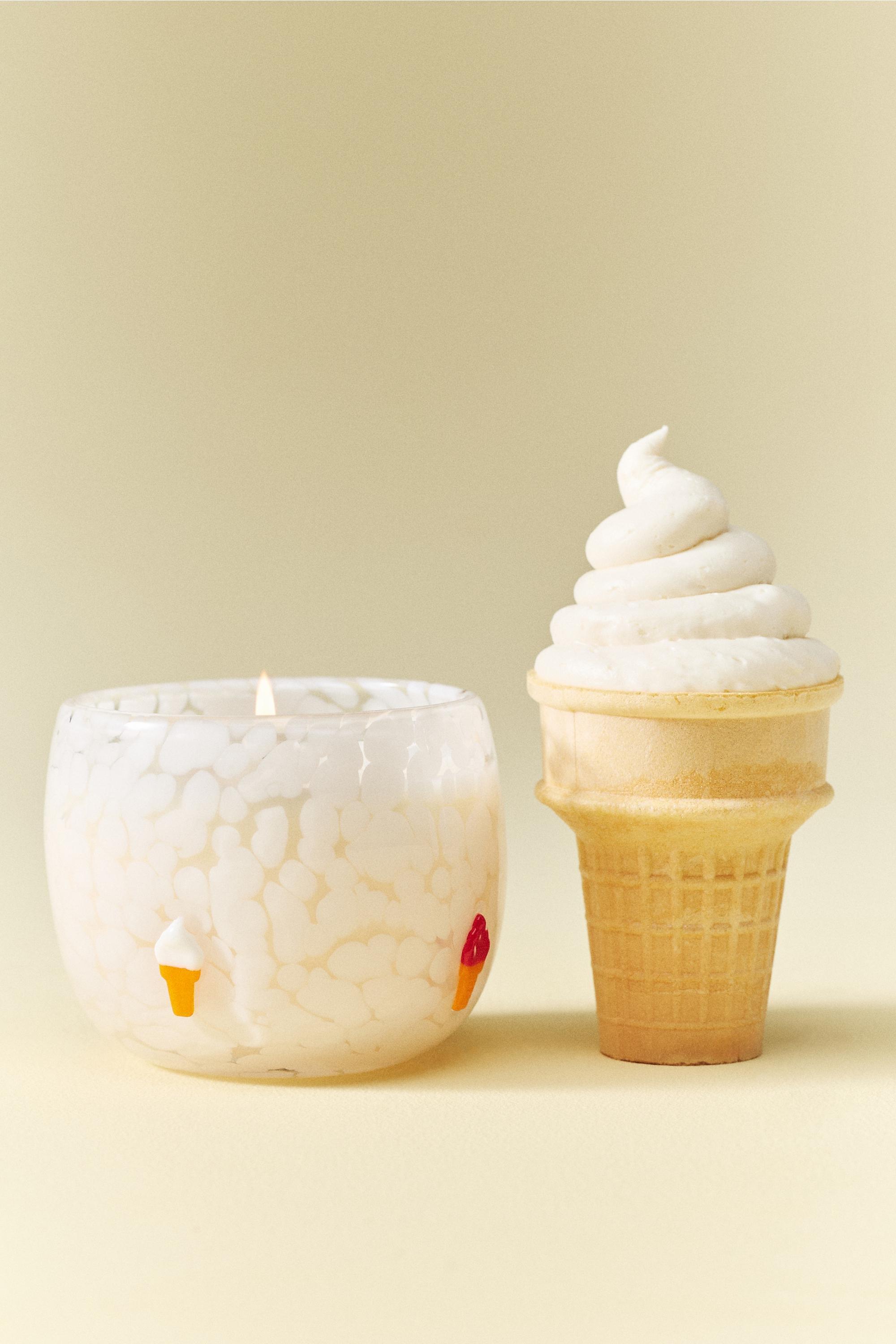 MULTICOLOUR Ice Cream Summer Icon Gourmand Vanilla Shake Glass Candle, Multicolour, large image number 0