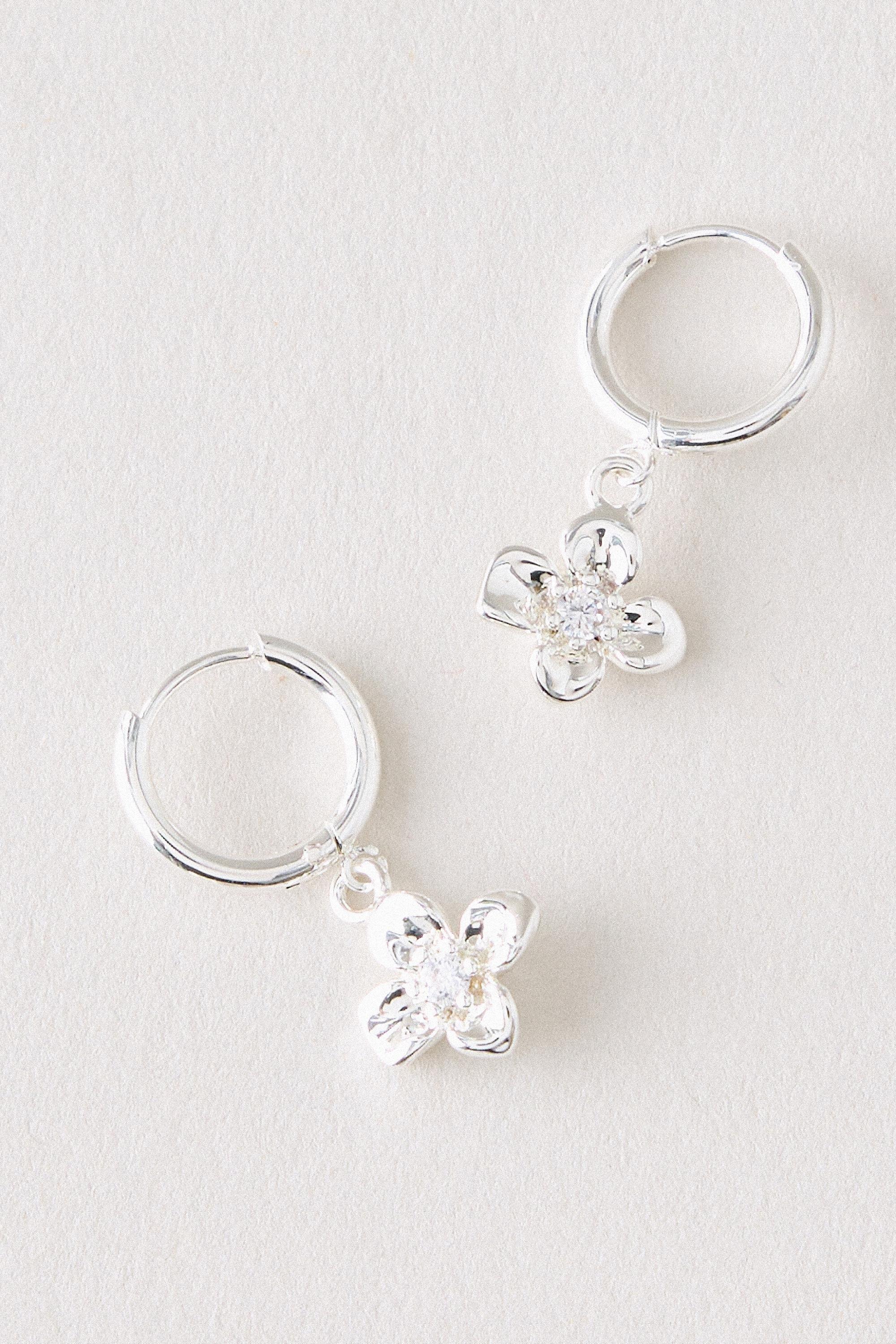 Daisy Huggie Hoop Earrings Silver, A501_0007, large image number 0