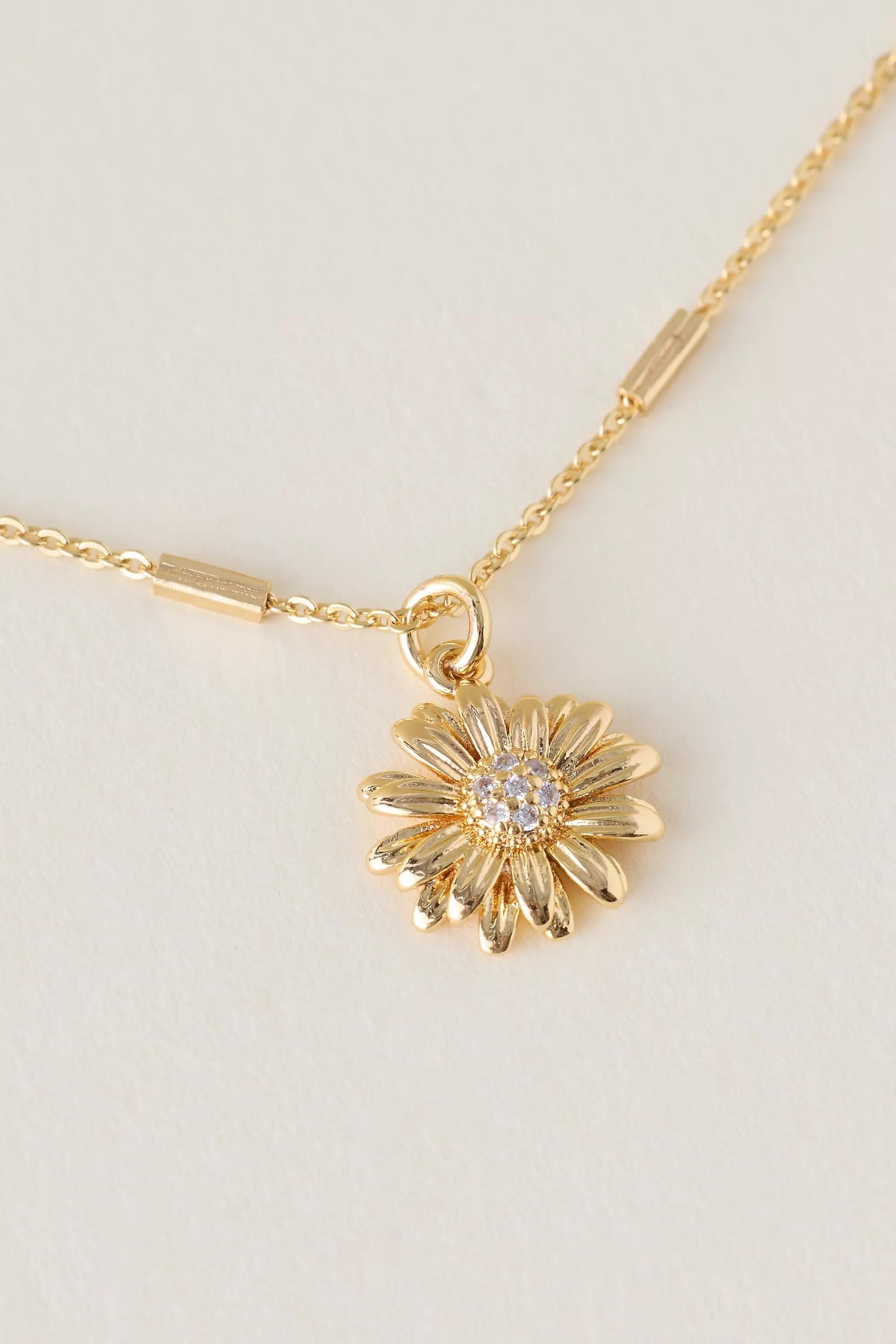 Daisy Pendant Necklace, Gold, A501_0070, large image number 1