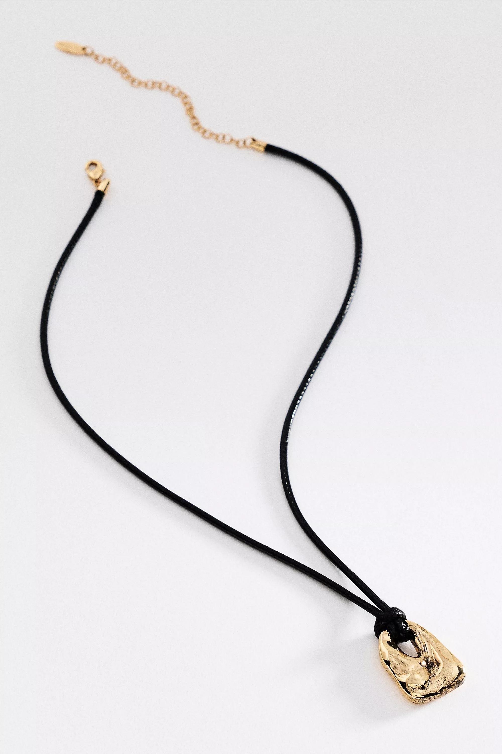 Paper Clip Pendant Necklace, Gold, A501_0070, large image number 0