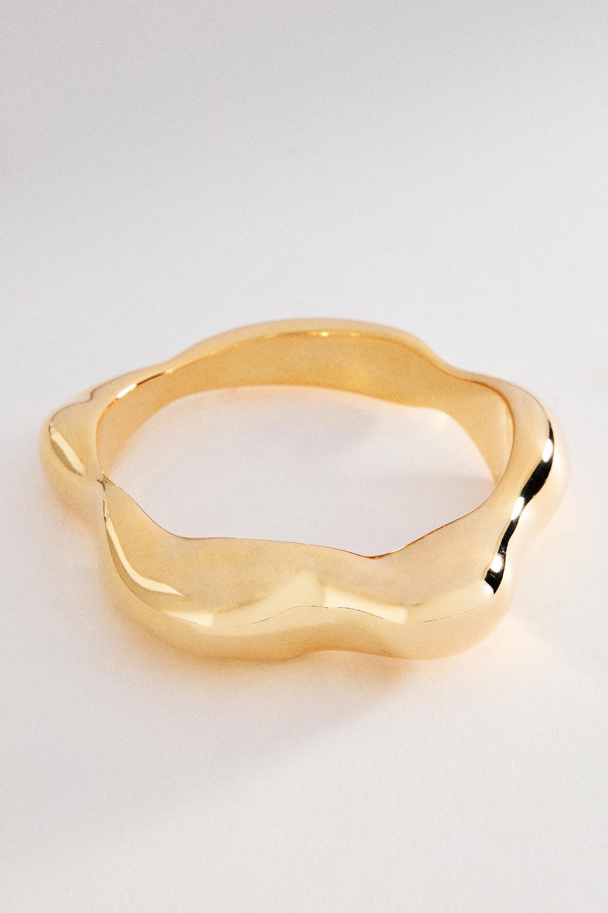 GOLD Scalloped Hinge Bangle Bracelet, A501_0070, medium