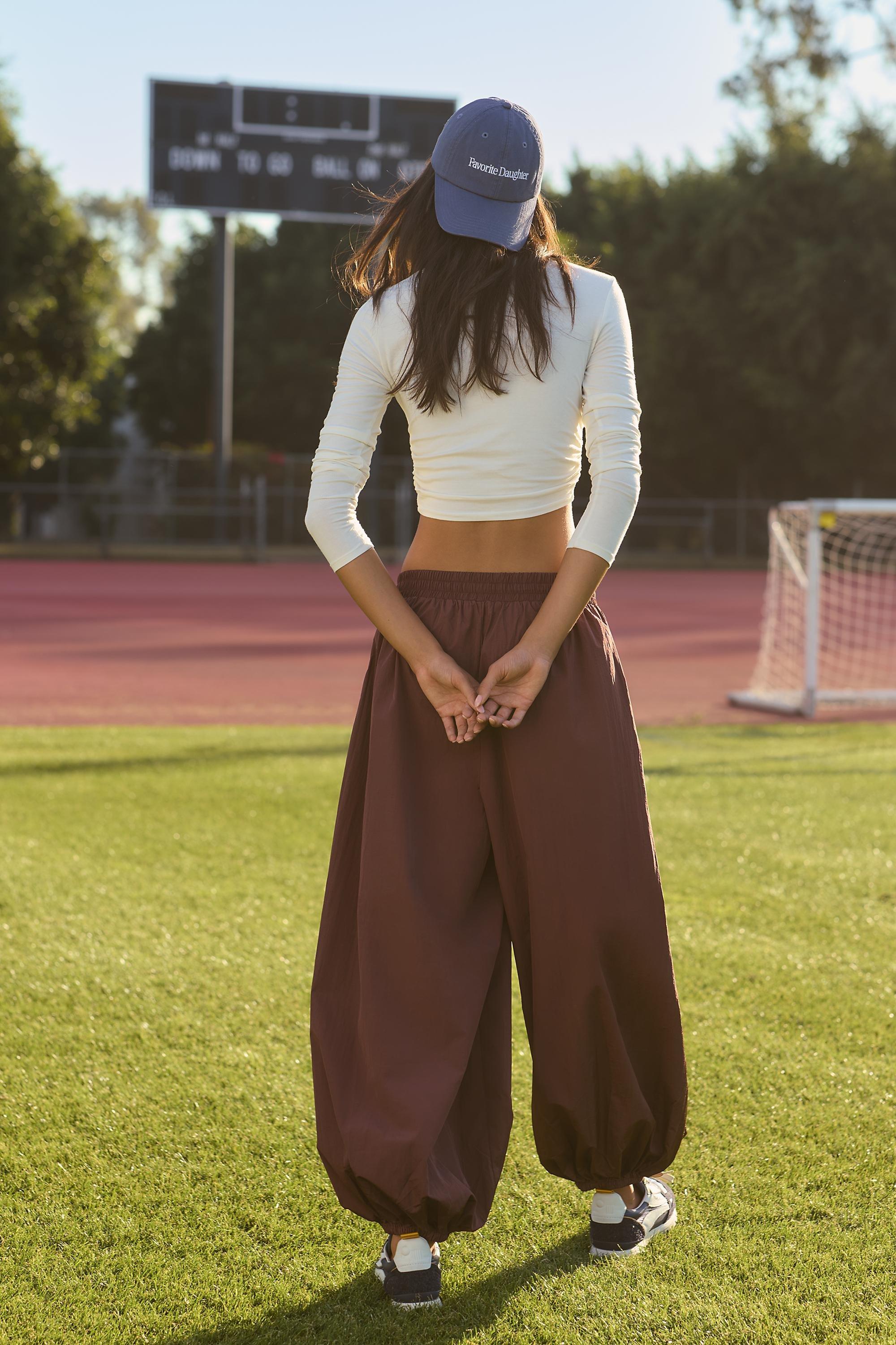 Daily Practice Balloon Trousers, Brown, A501_0020, large image number 2