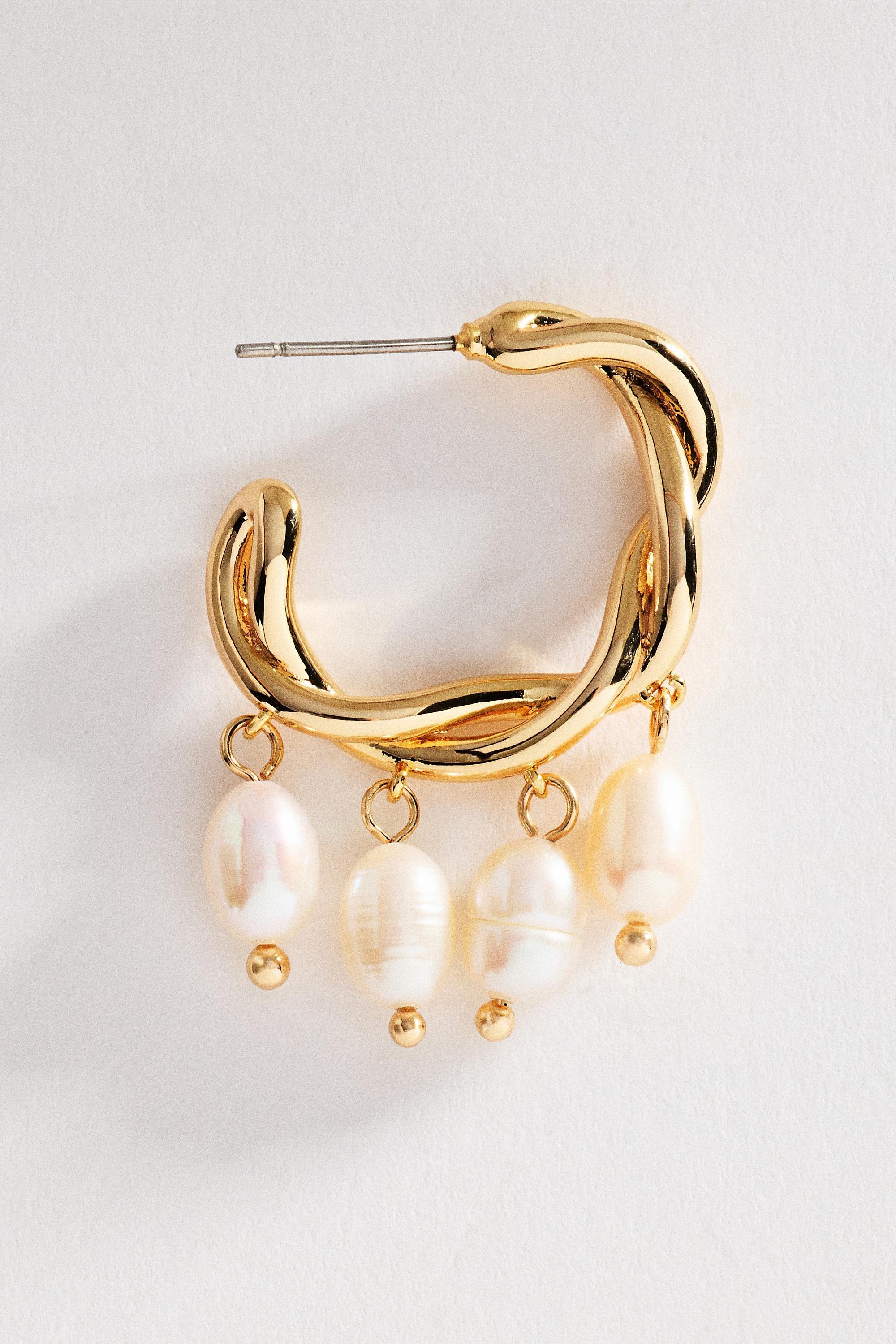 Pearl Twisted Hoop Earrings, Gold, A501_0017, large image number 1