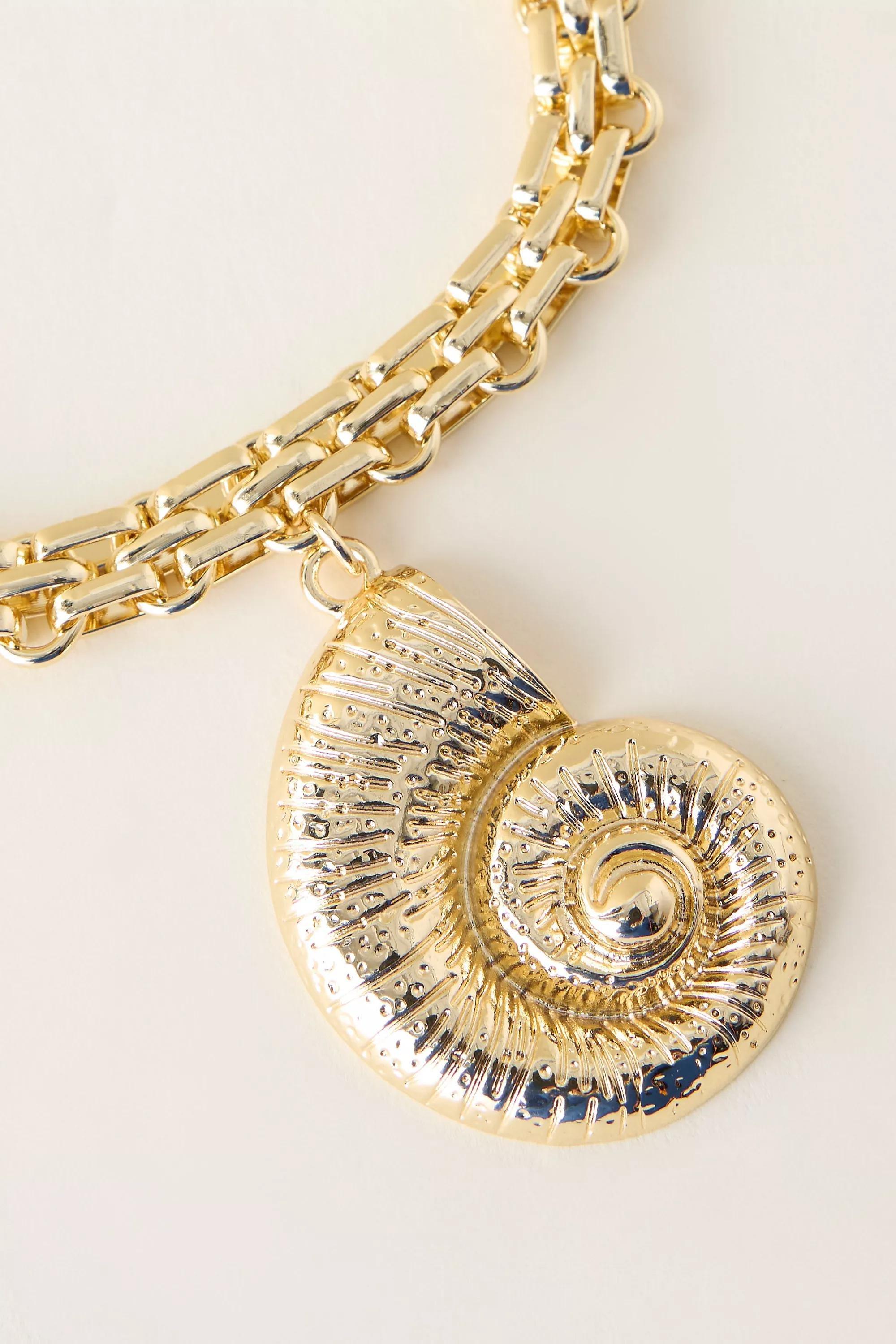 Chunky Spiral Shell Pendant Necklace Gold, Gold, large image number 2
