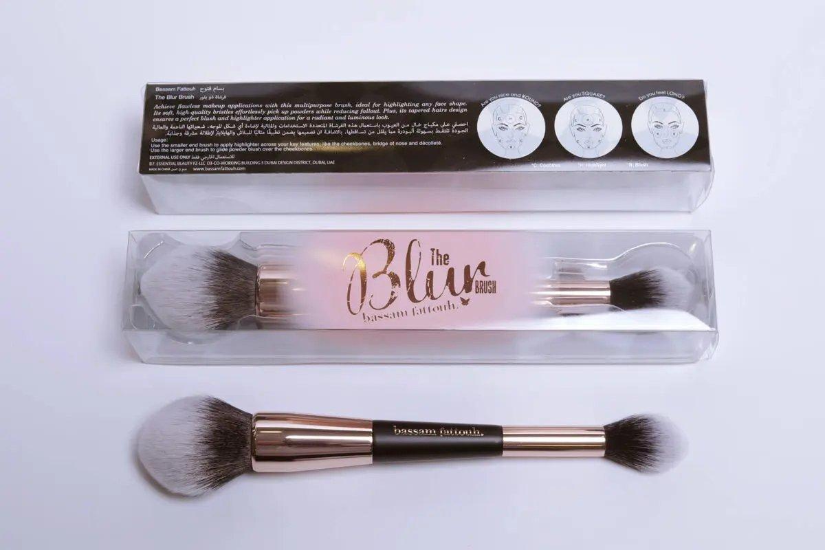 Brush the Blur,, A521_0000, medium