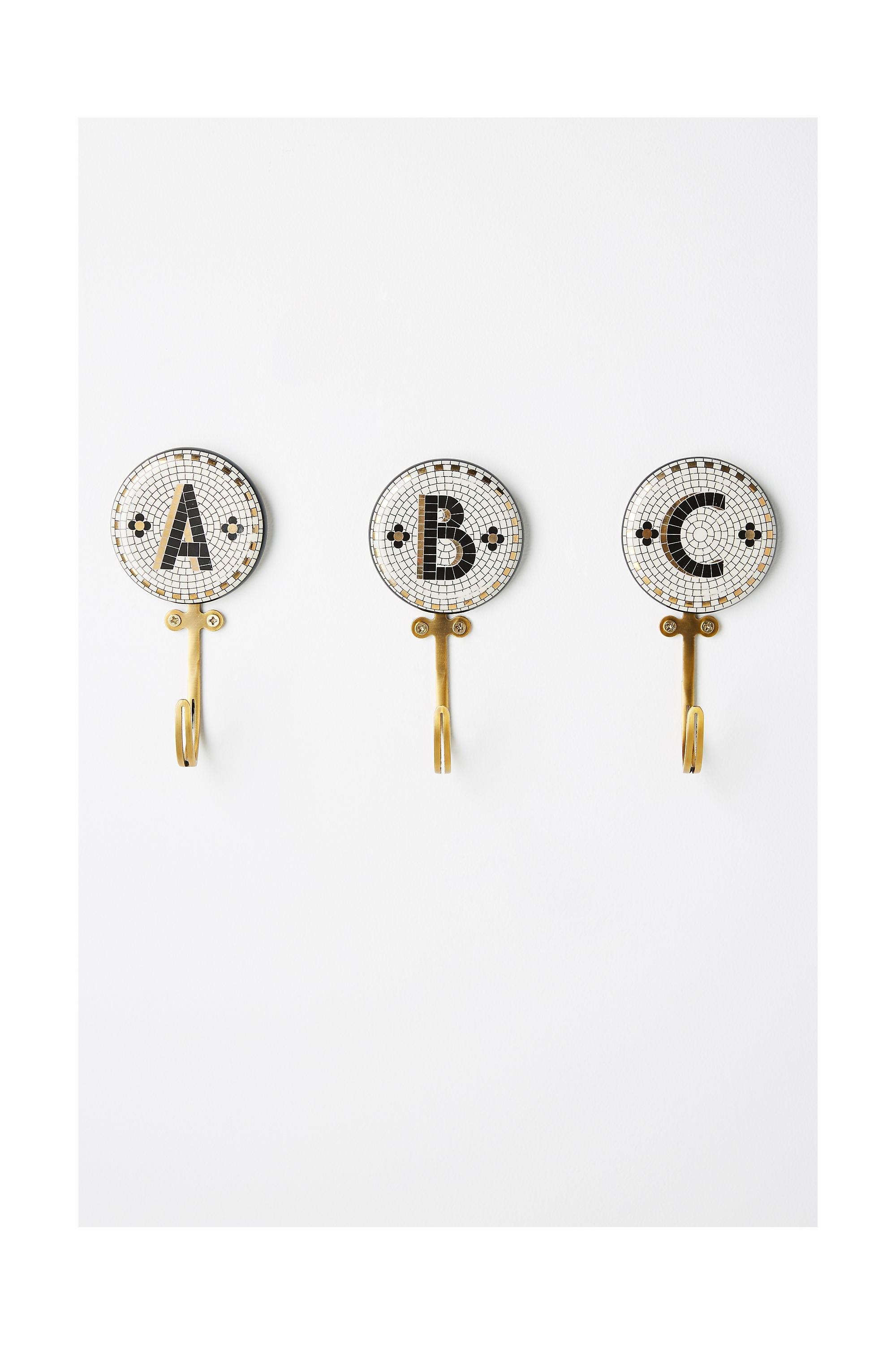 Bistro Tile Monogram Hook, Q, , large image number 2