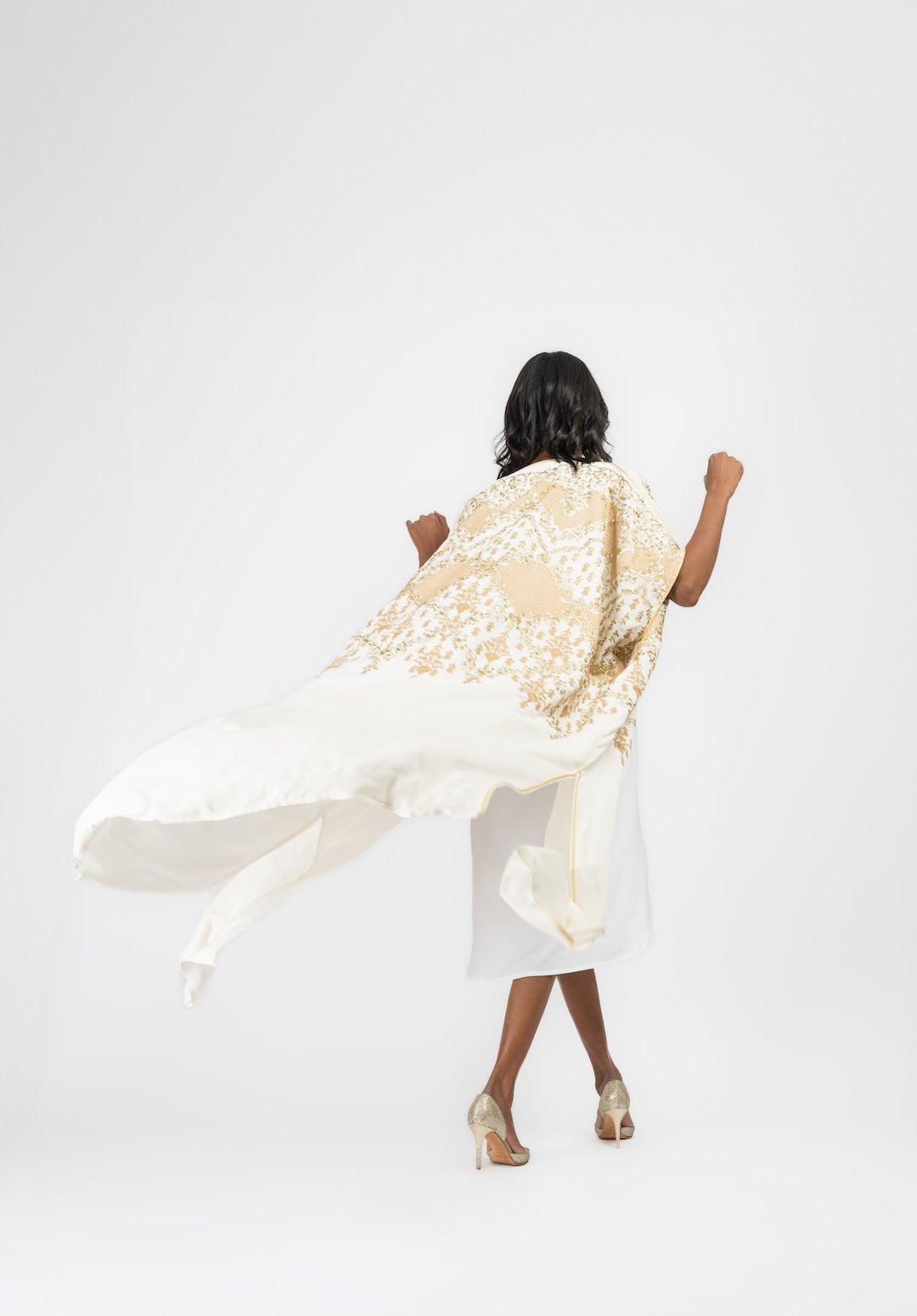 Evanescent Kaftan, White, A515_010, large image number 5