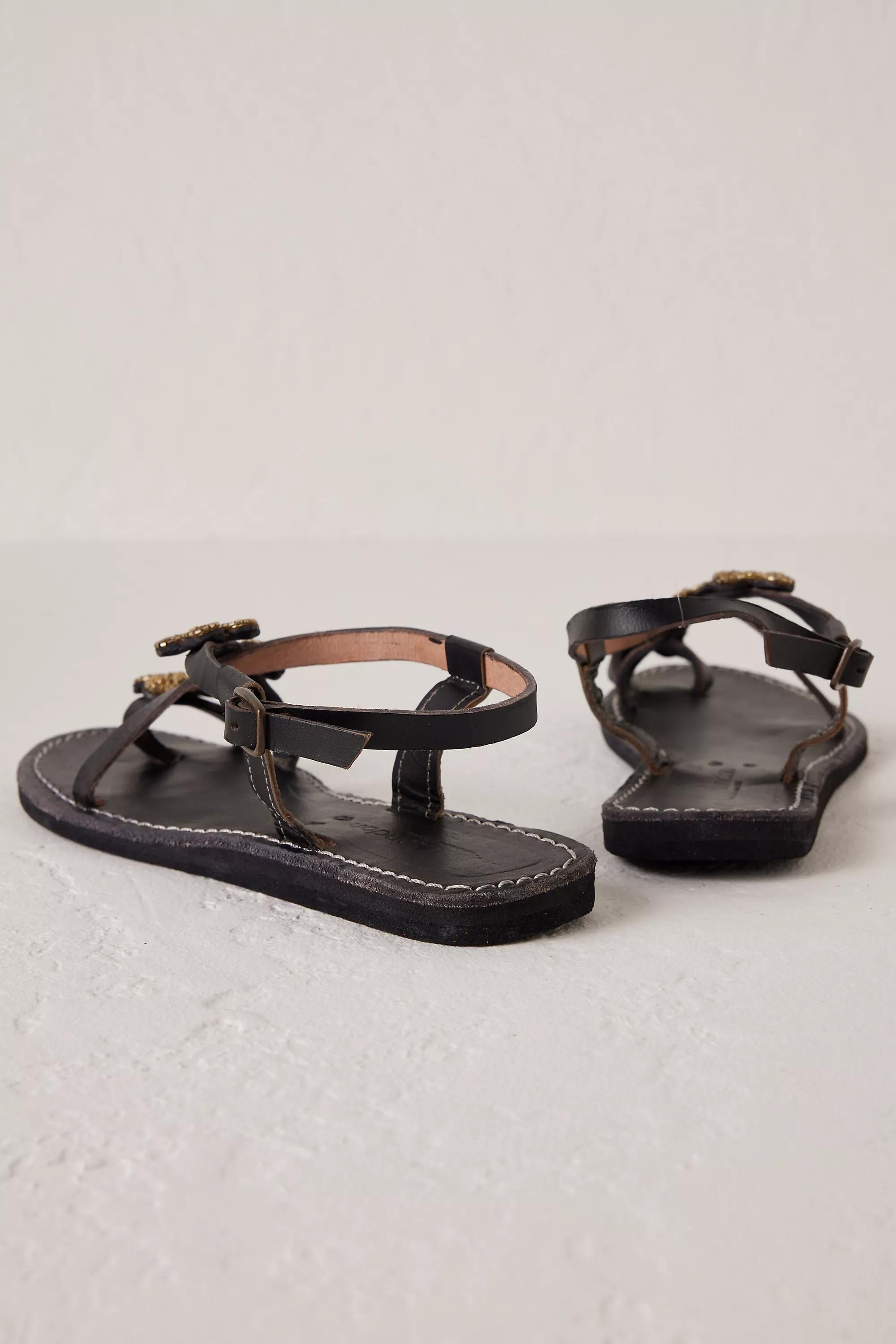 Laidback London Blyth Toe-Strap Sandals, Black, A501_0001, large image number 3