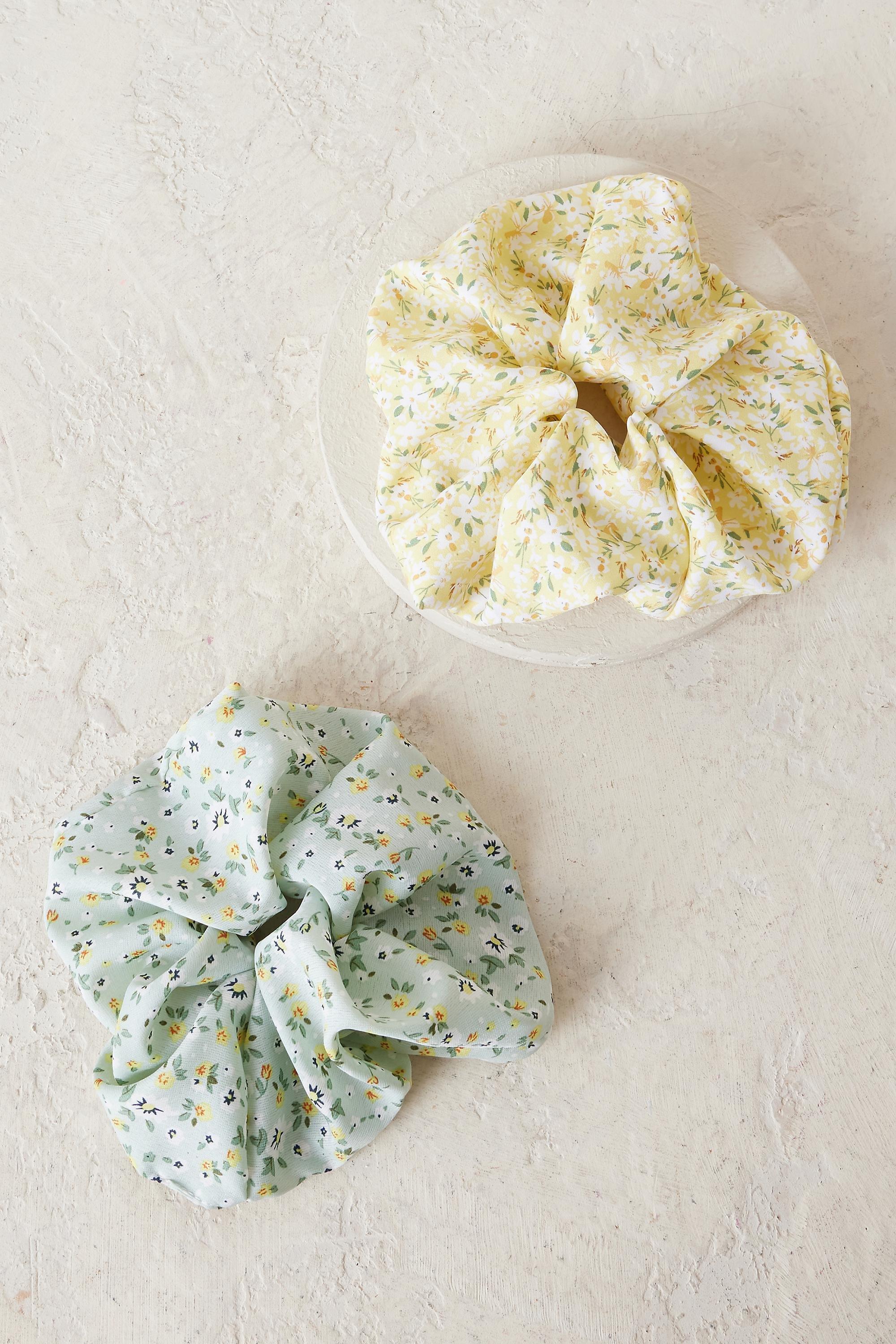 Uk Ditsy Floral Large Scrunchie 2pcs, Yellow, A501_0072, large image number 0