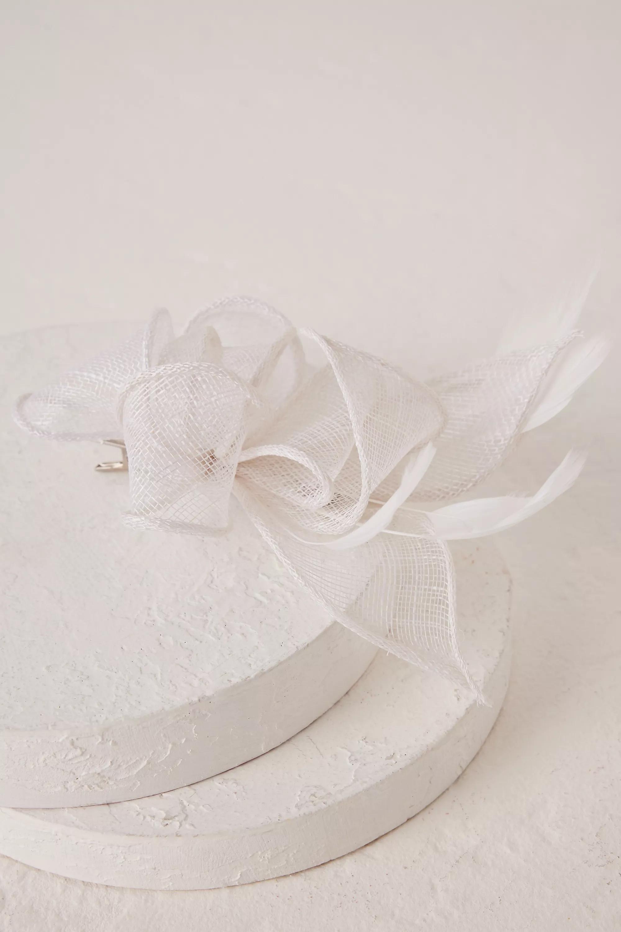 Feather Fascinator Hair Clip, White, A501_0010, large image number 1