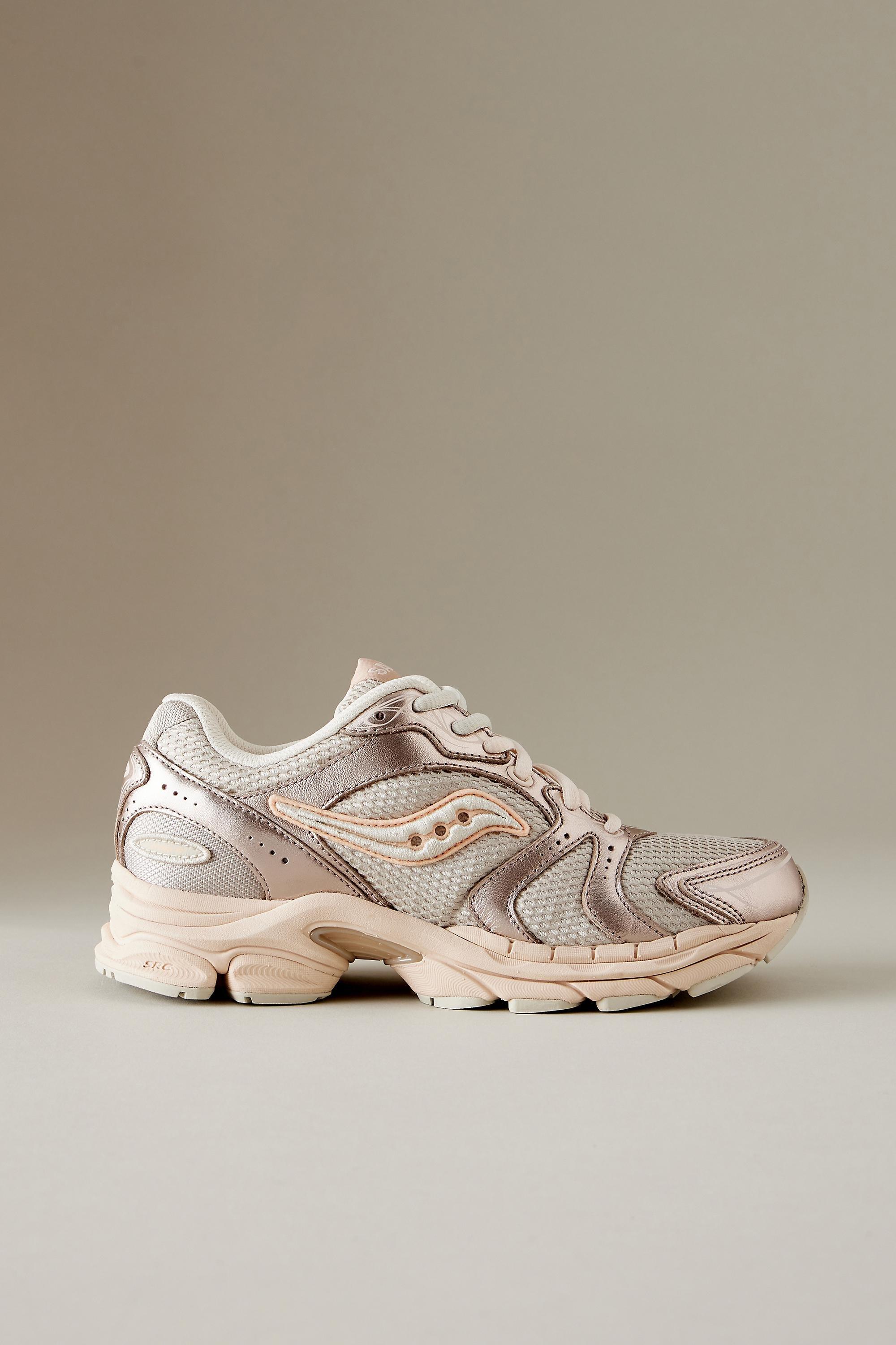 Saucony Progeroid Triumph 4 Trainers, Beige, , large image number 0
