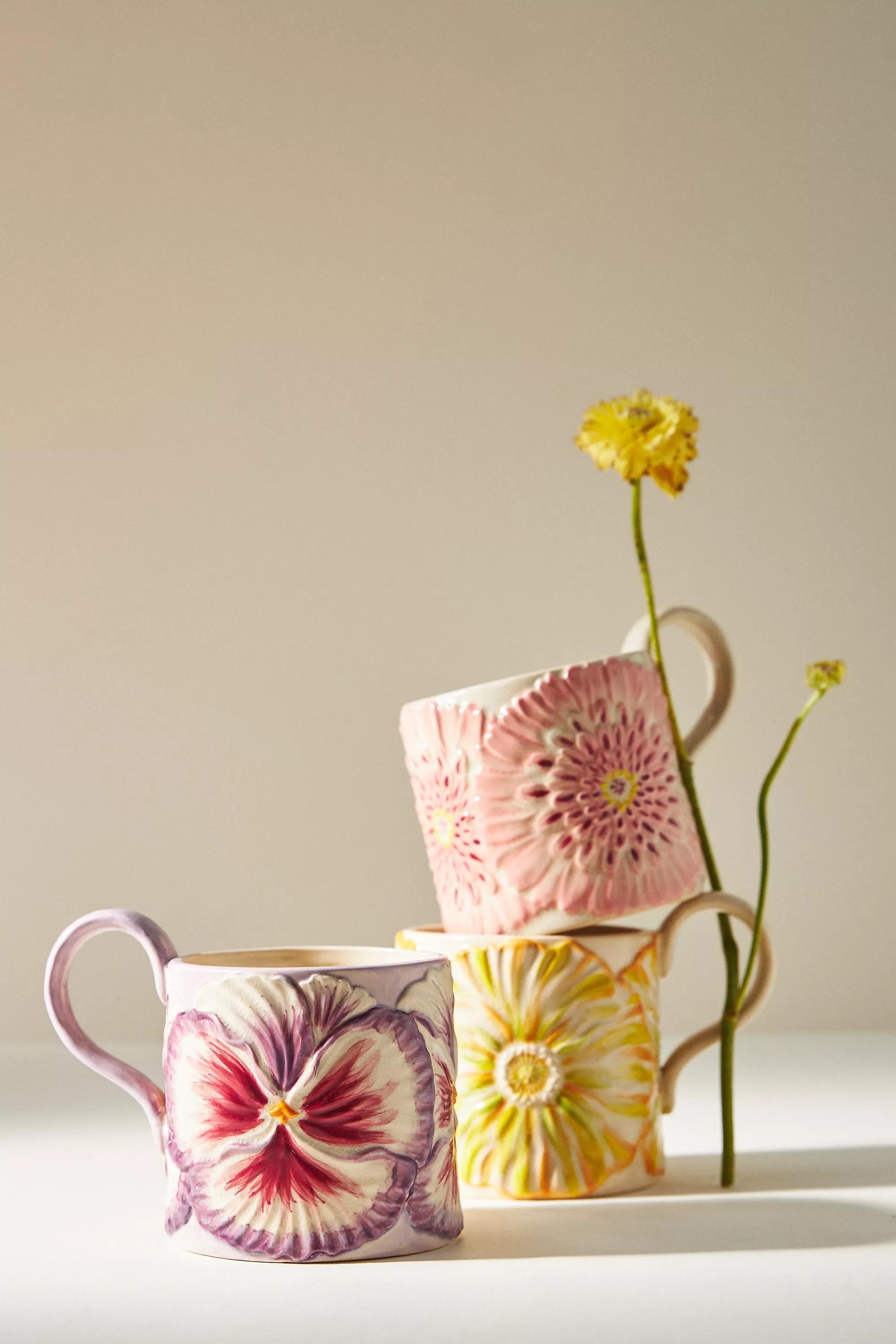 Lilypad Floral Mug, Yellow, A501_0079, large image number 1