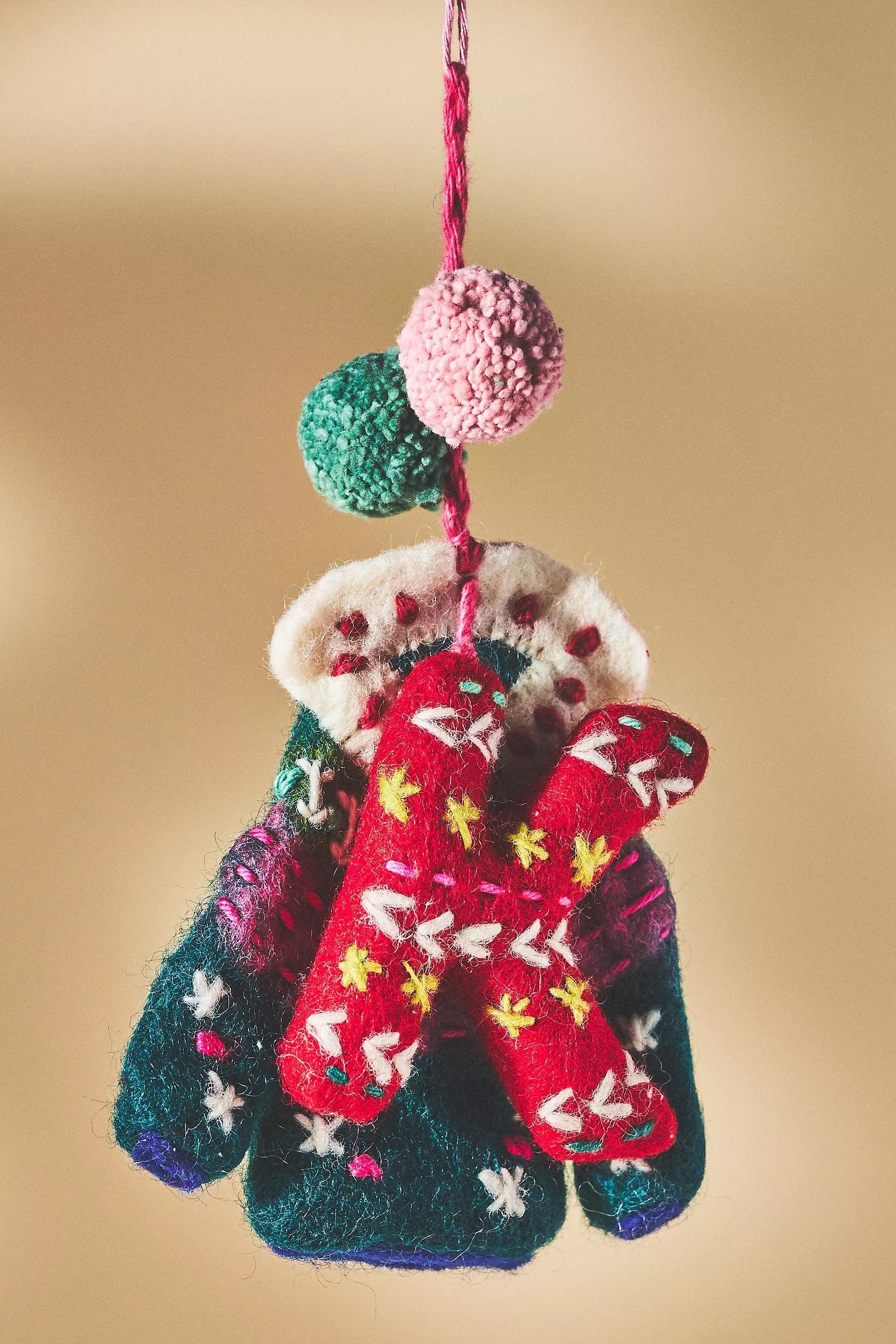 Ski Apres Felt Monogram Ornament, K, , large image number 0