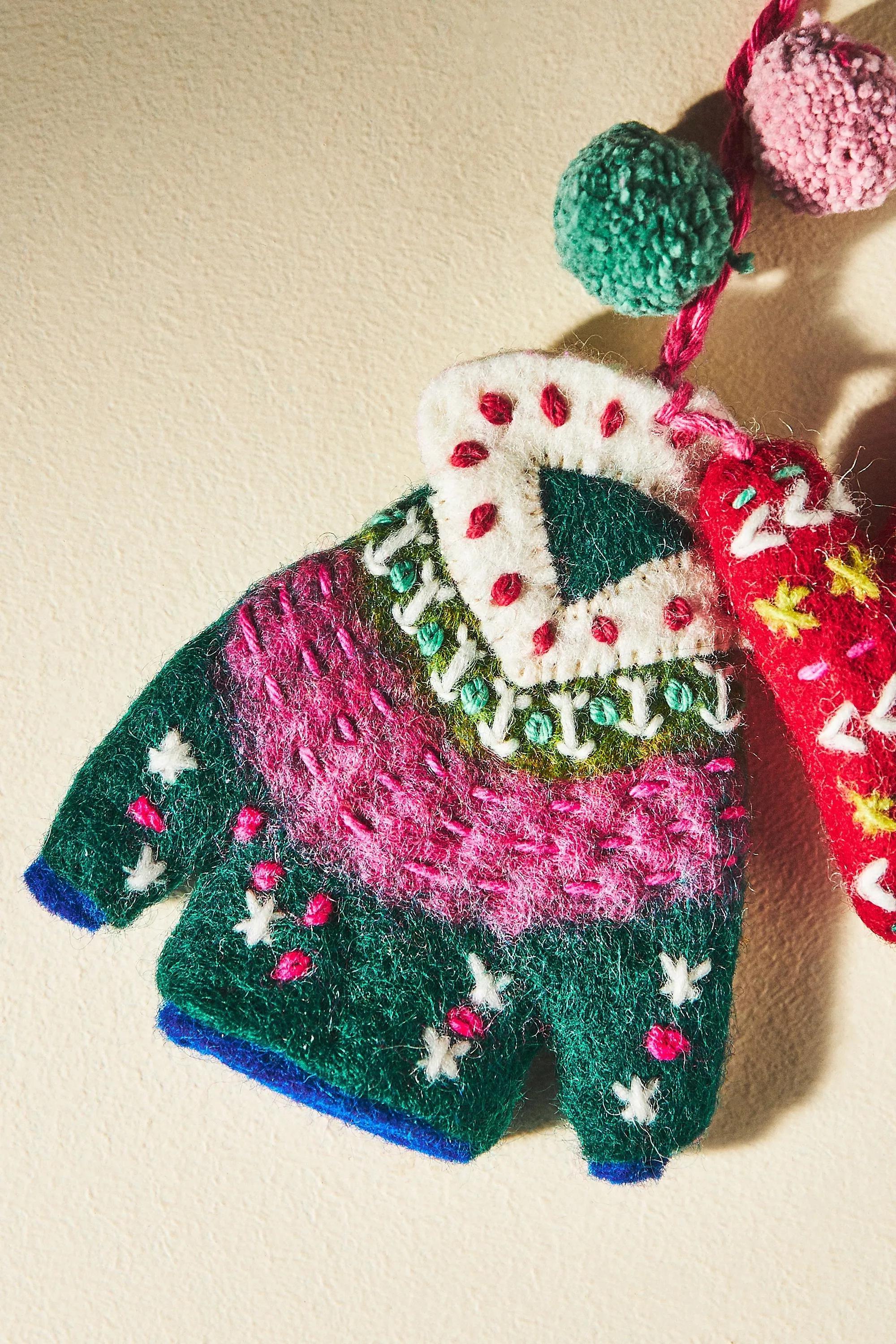 Ski Apres Felt Monogram Ornament, K, , large image number 2