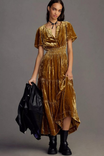 Anthropologie - The Somerset Maxi Dress: Velvet Edition, Bronze