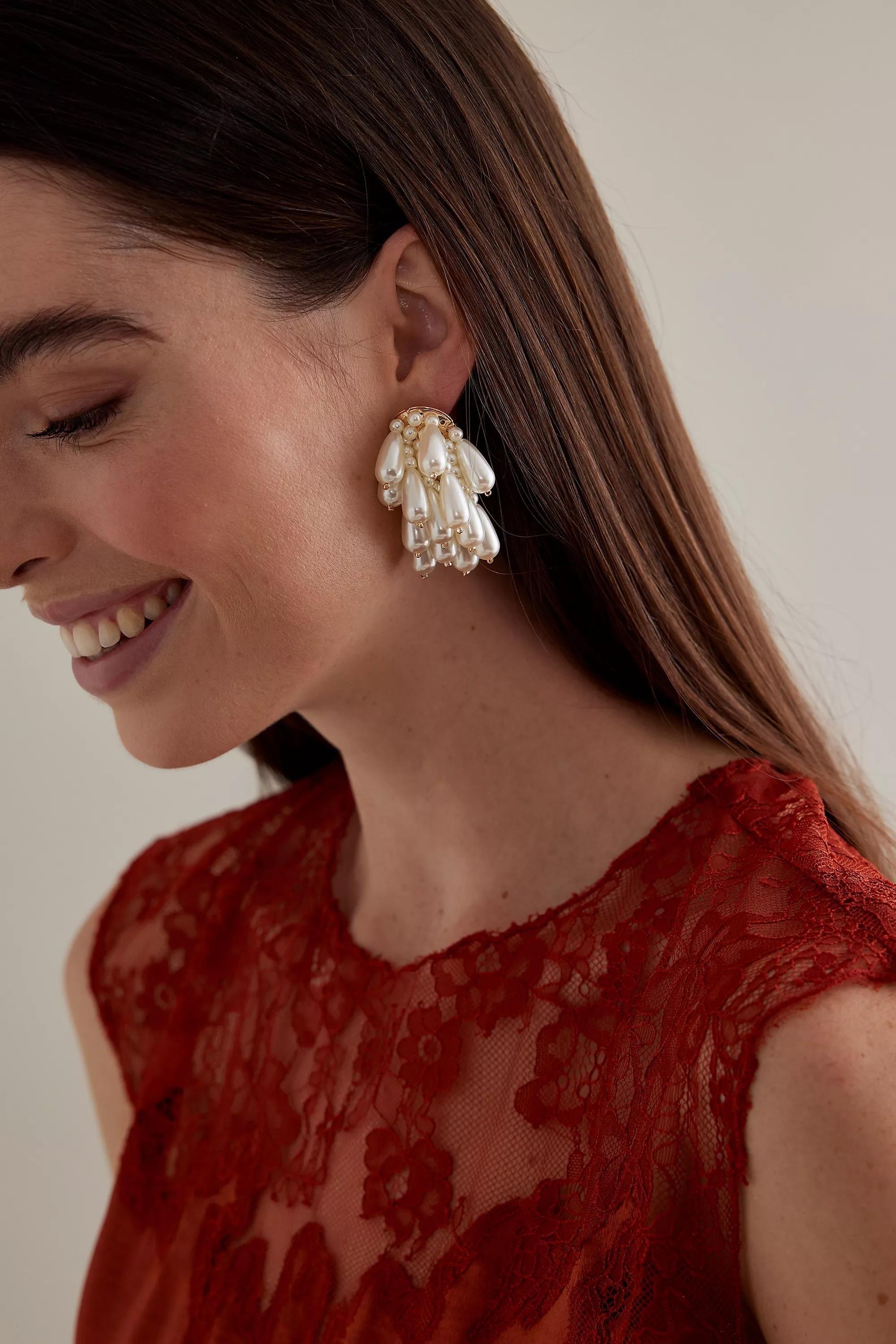 Drippy Pom Pom Earrings, Pearl, , large image number 0