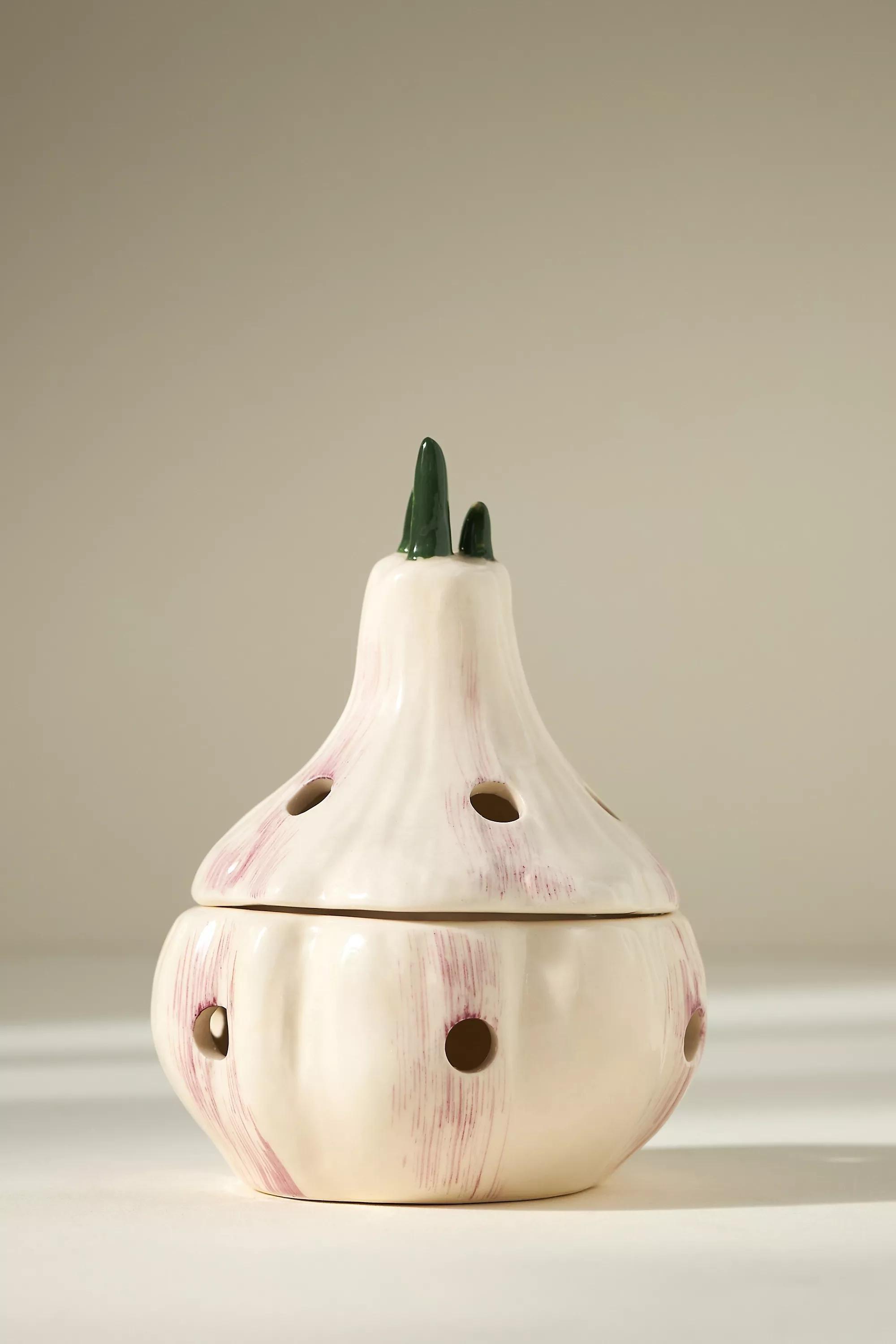 Farmstand Garlic Keeper, White, A501_0000, large image number 0