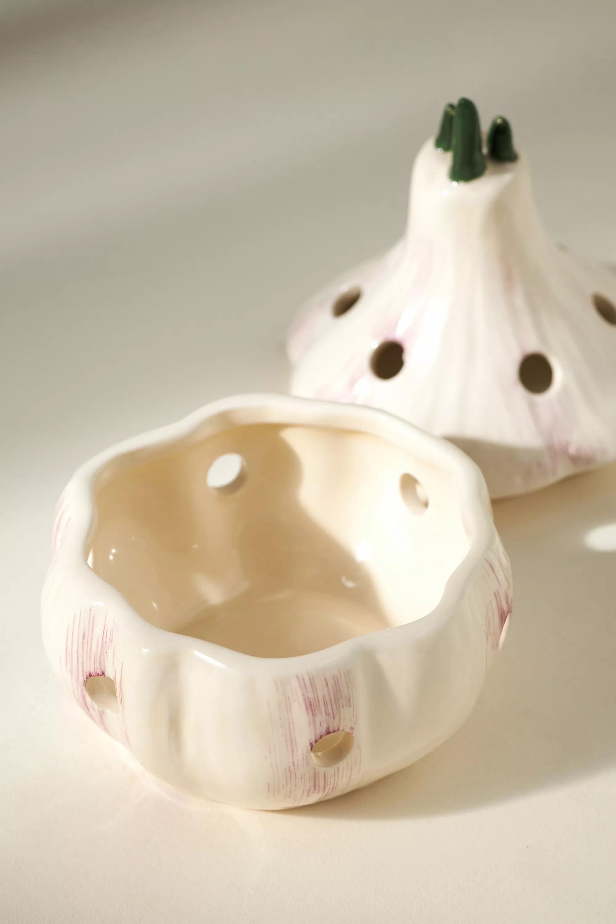 Farmstand Garlic Keeper, White, A501_0000, large image number 1