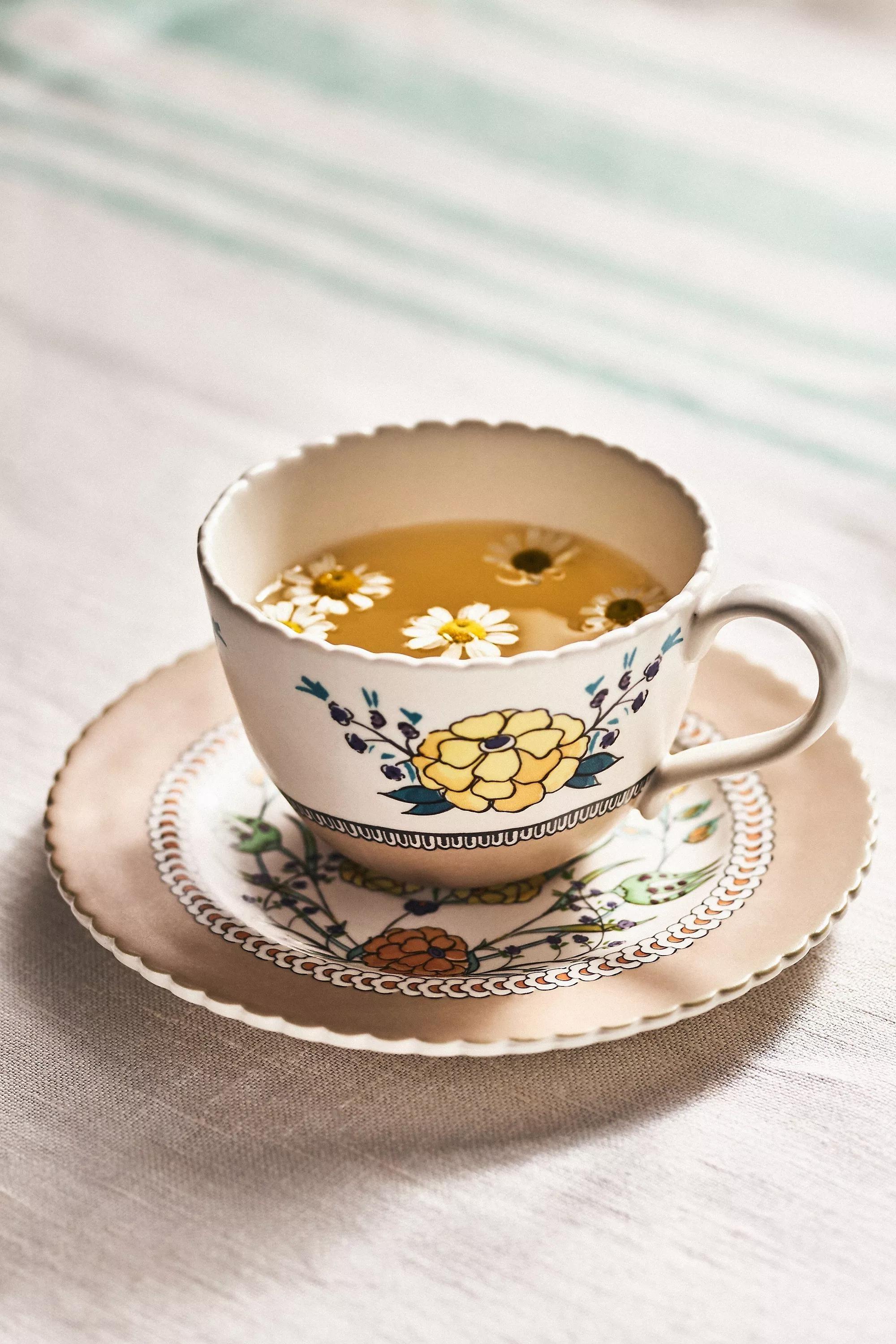 Turkuaz Kitchen Teacup & Saucer, Gold, A501_0070, large image number 1