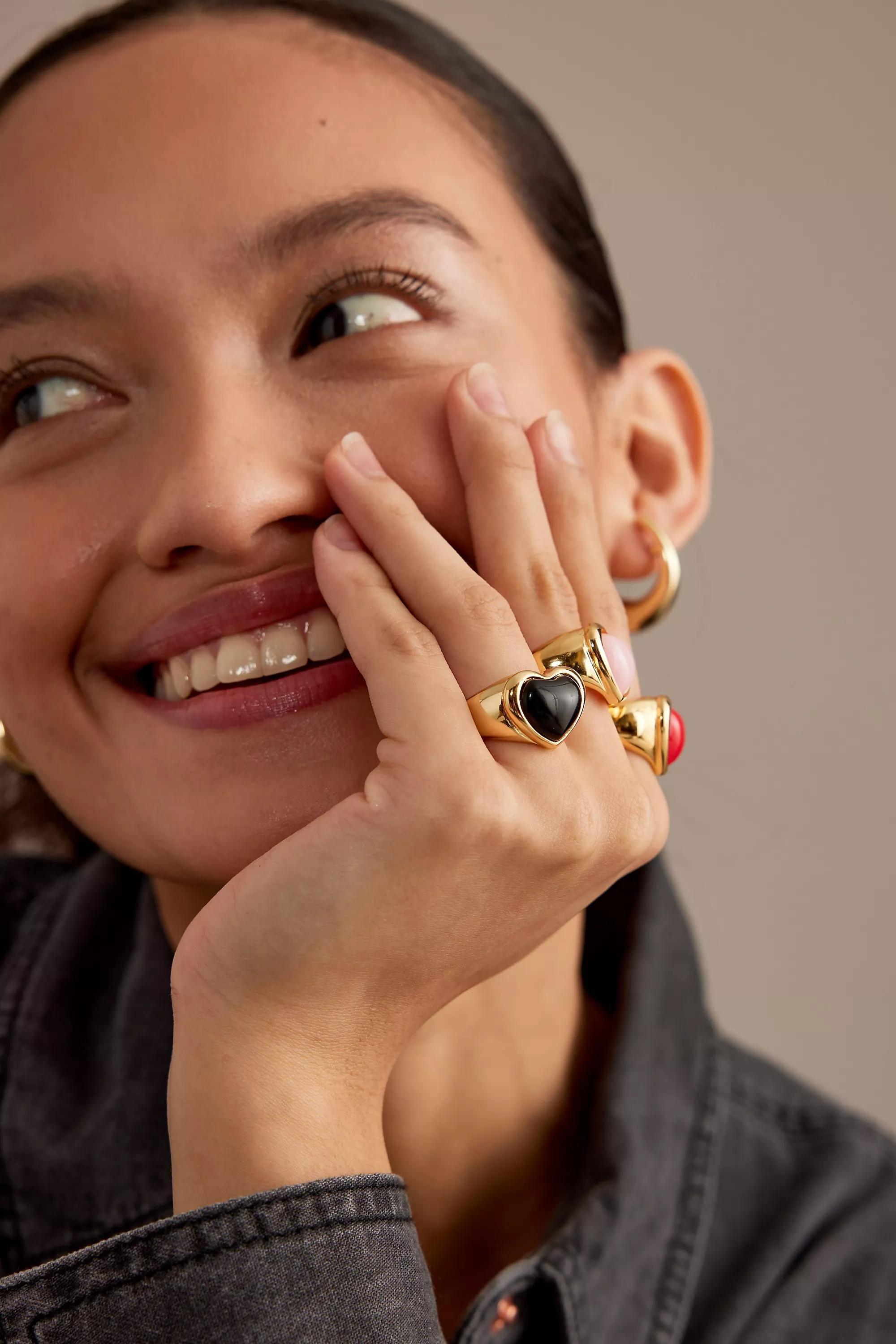 Chunky Gold Heart Ring, Black, , large image number 0