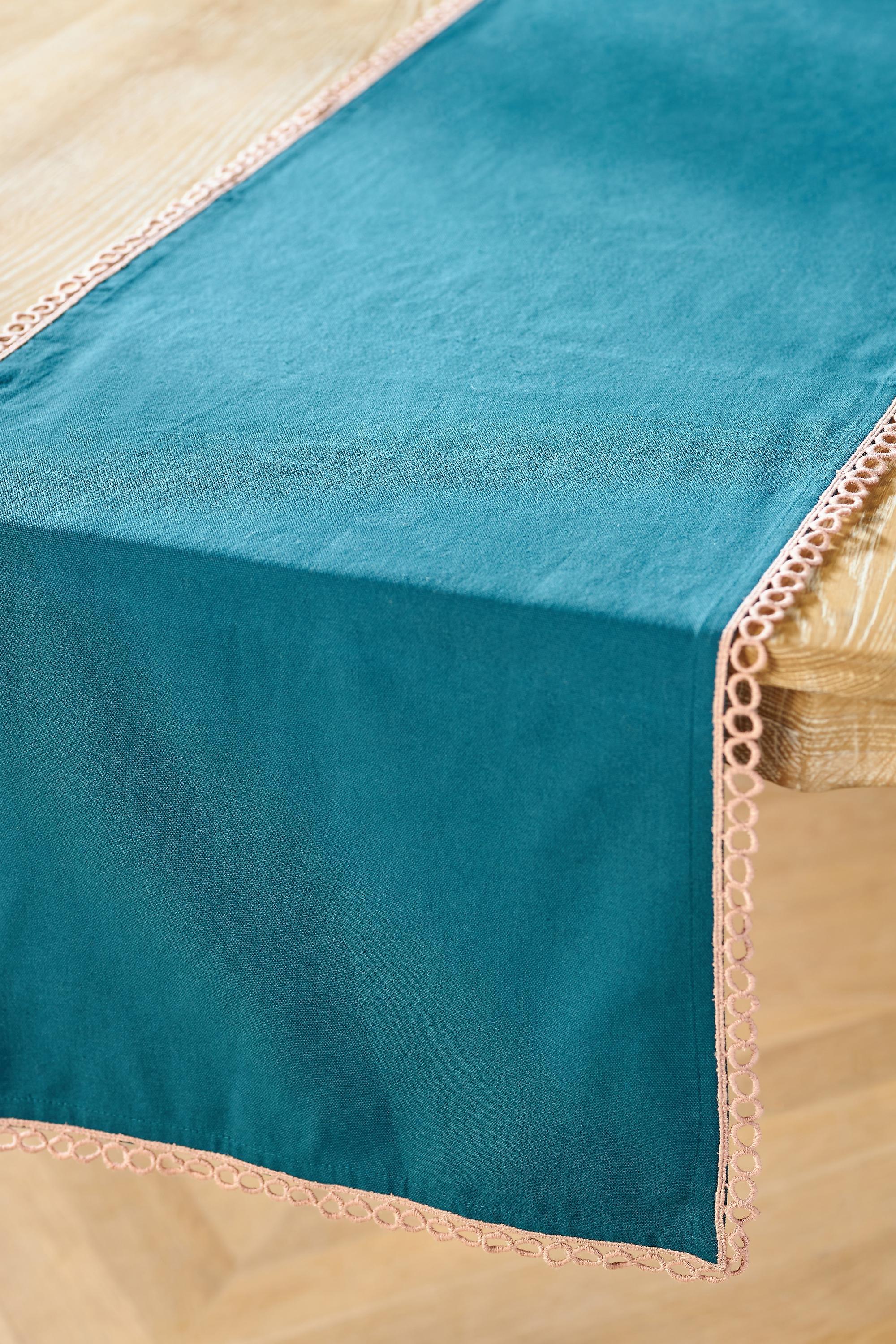 Janna Table Runner,Blue, A501_0105, large image number 4