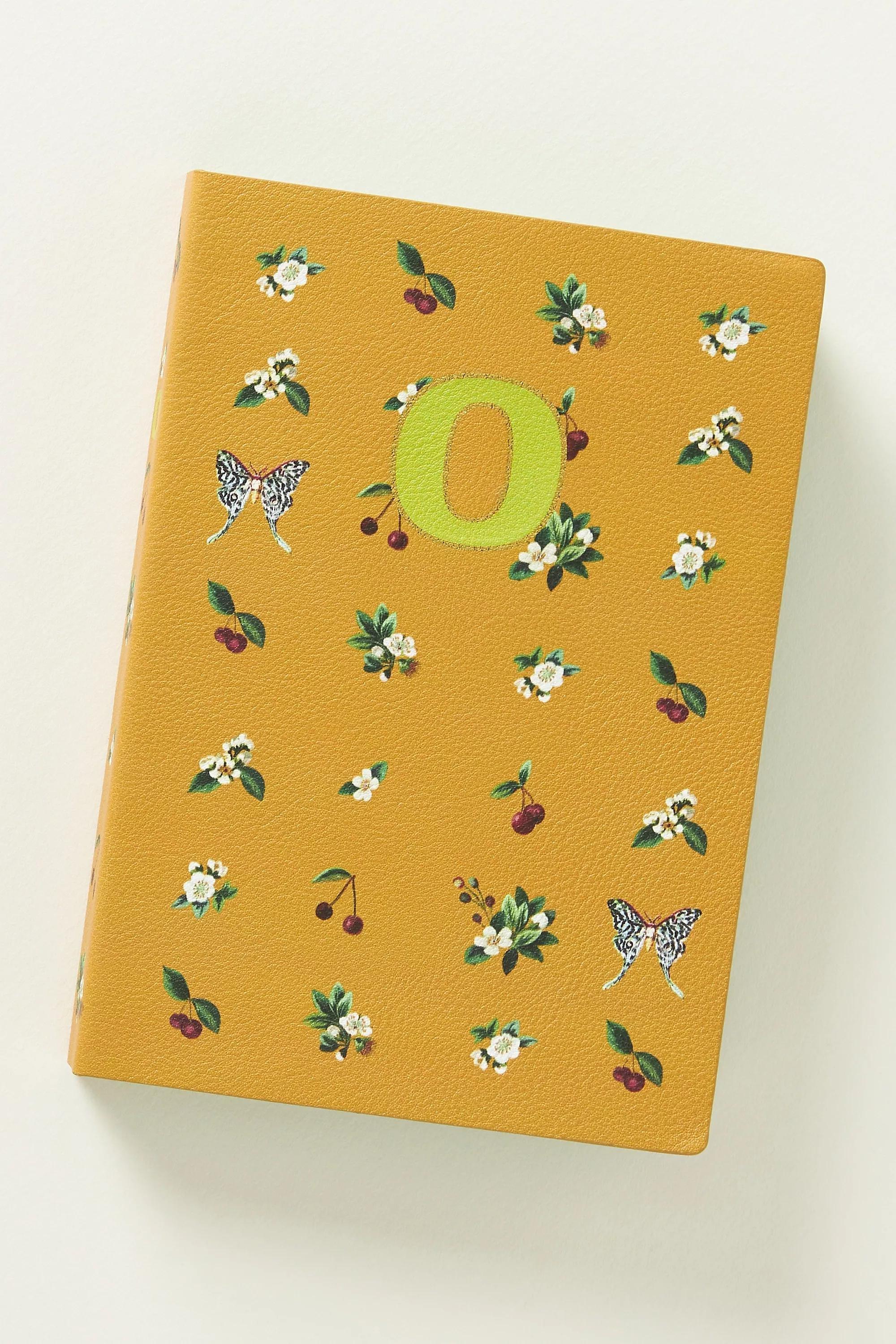 O Maeve Monogram Journal, A501_0915, medium