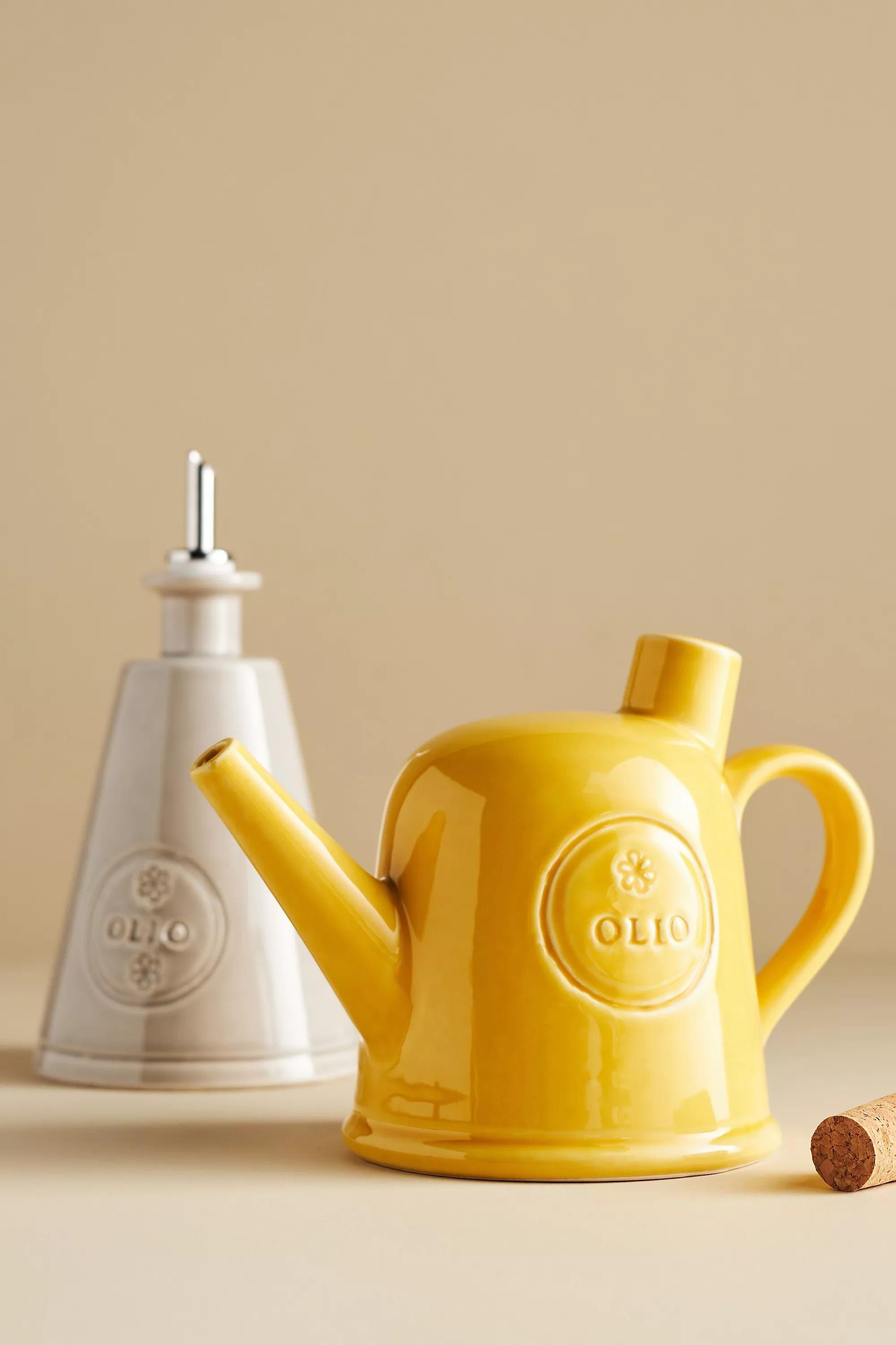 Cucina Spout Olive Oil Cruet, A501_0074, large image number 1