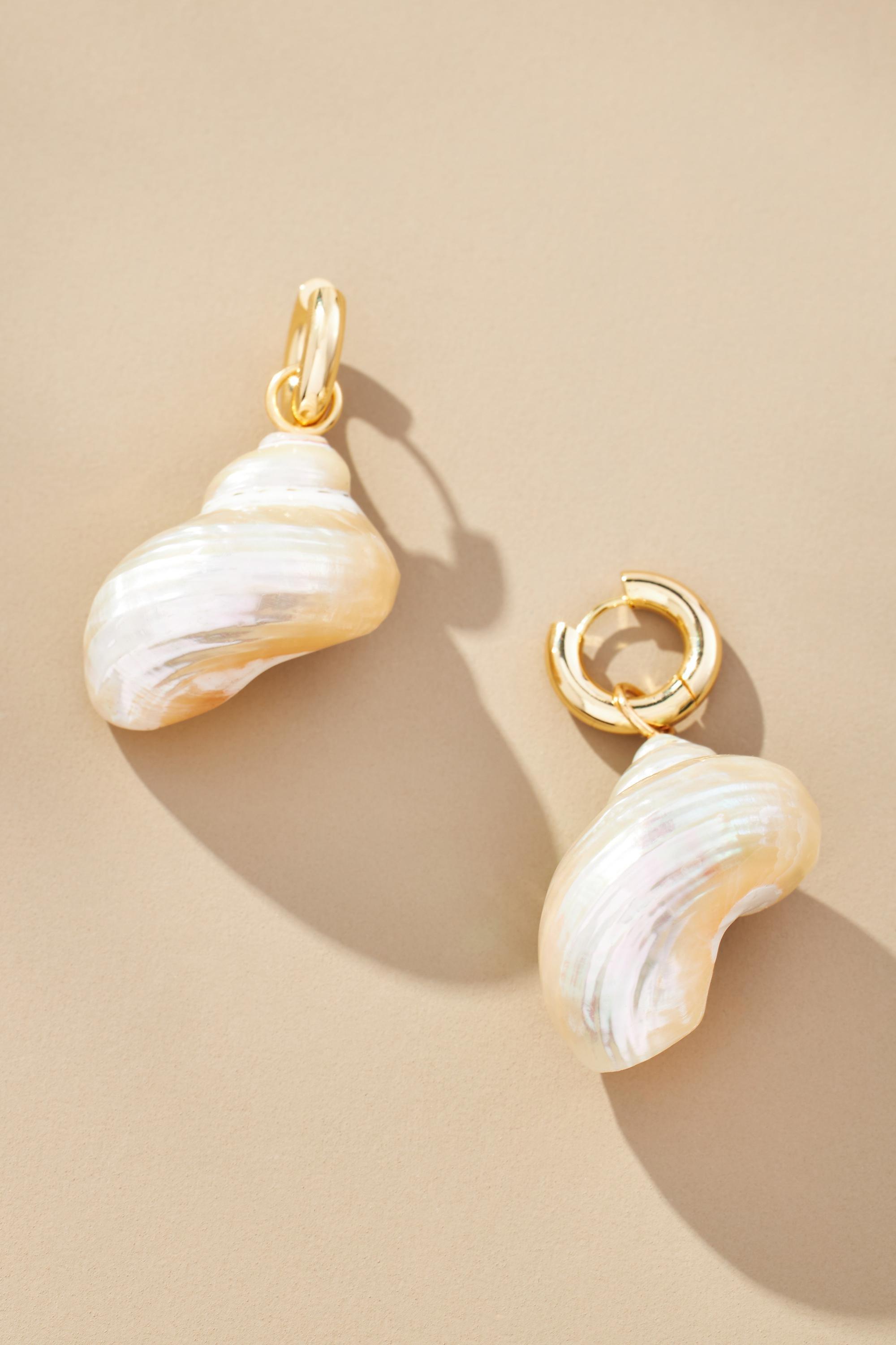 14K Gold Pleated Conch Huggie Earrings, Gold, A501_0070, large image number 0